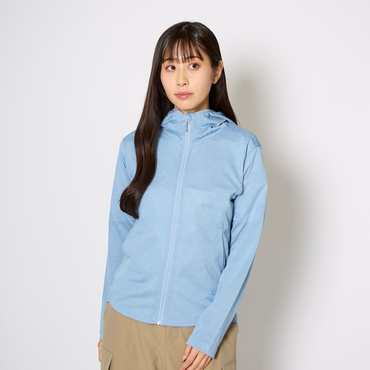 SCウィンドパスフーディ (Women’s)/ライトブルー