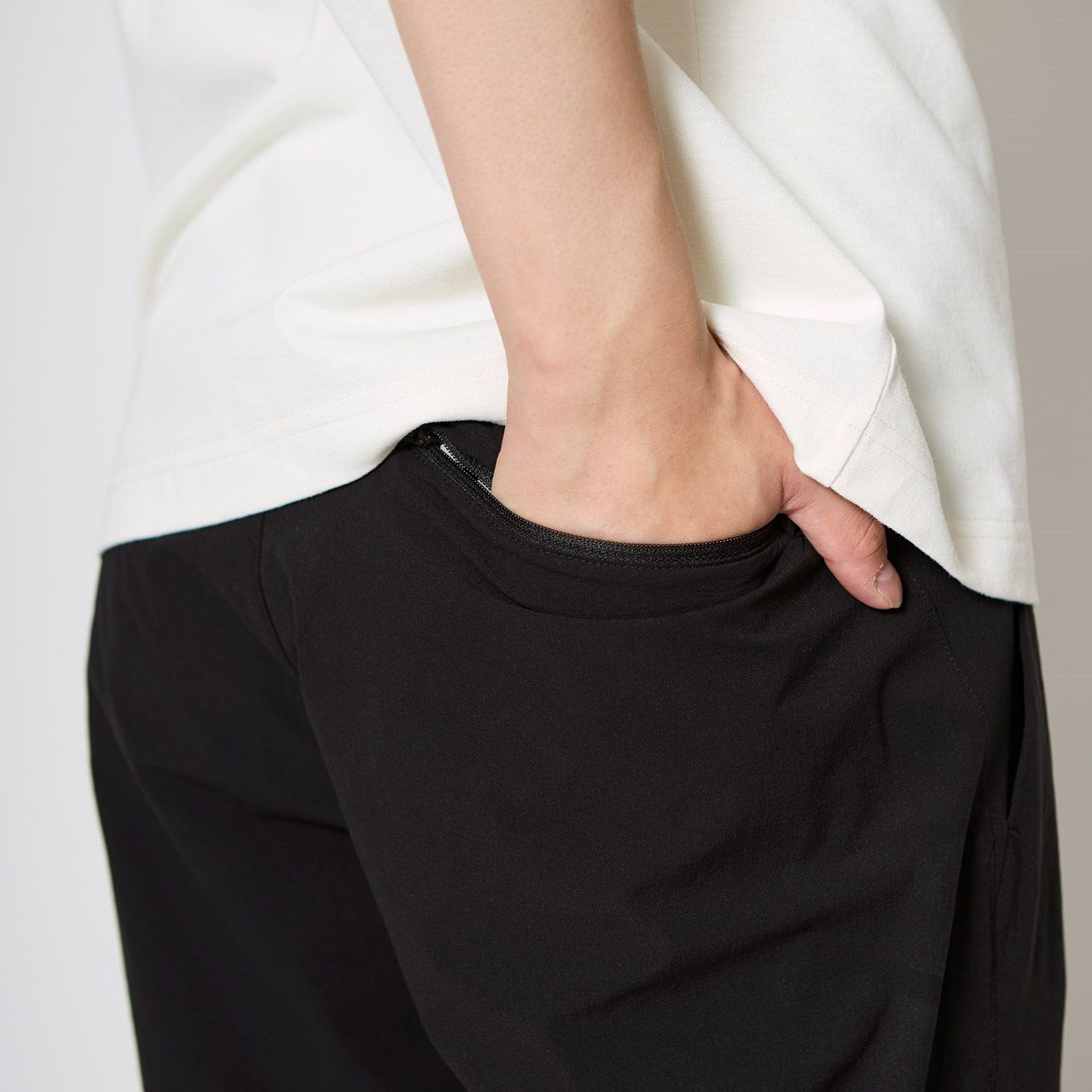 スタッシュライトパンツ (Unisex)/ブラック