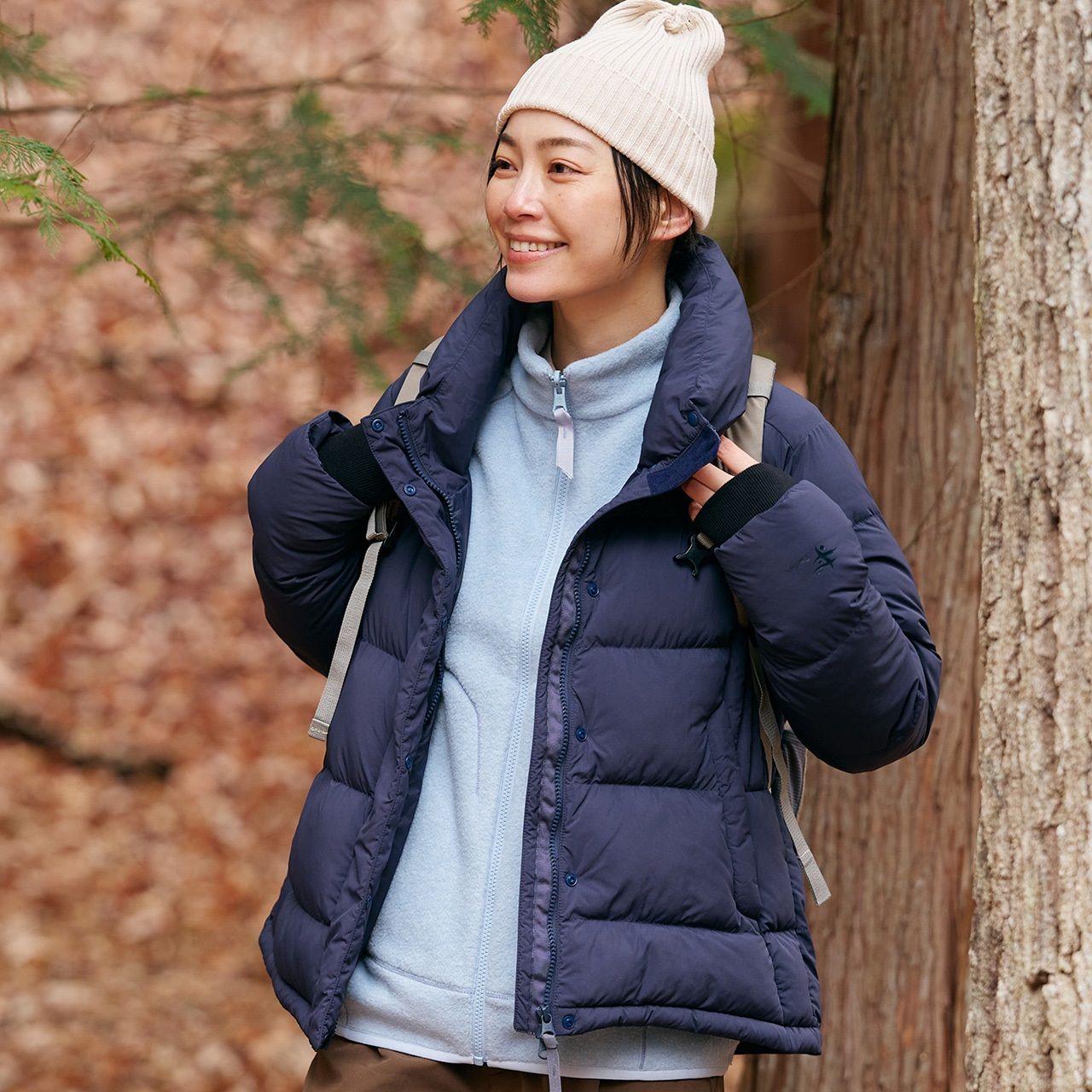 マイクロパフボリュームネックジャケット/ネイビー