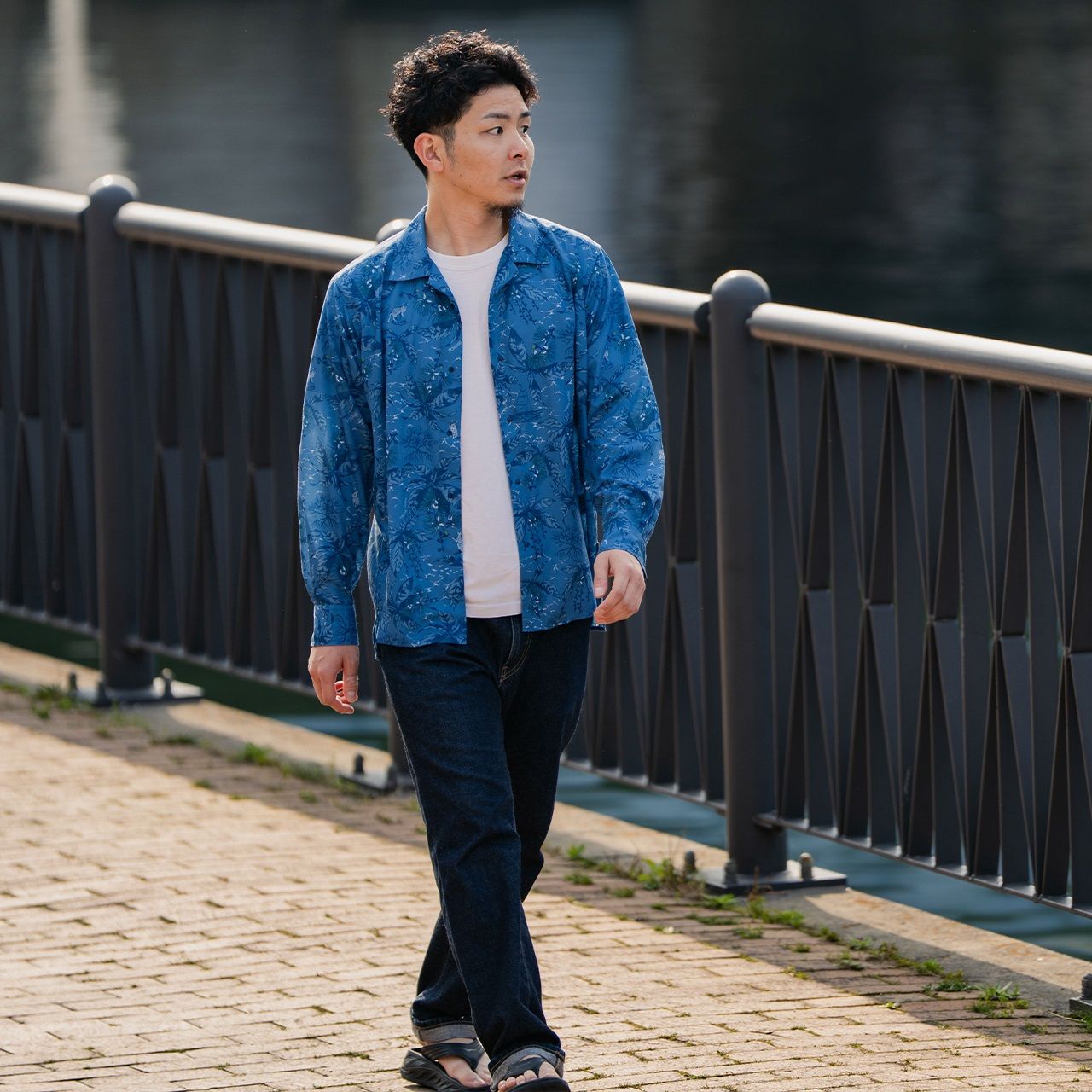 アイランドシャツ (Unisex)/ネイビー