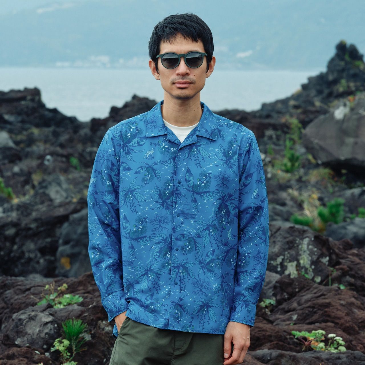 アイランドシャツ (Unisex)/ネイビー