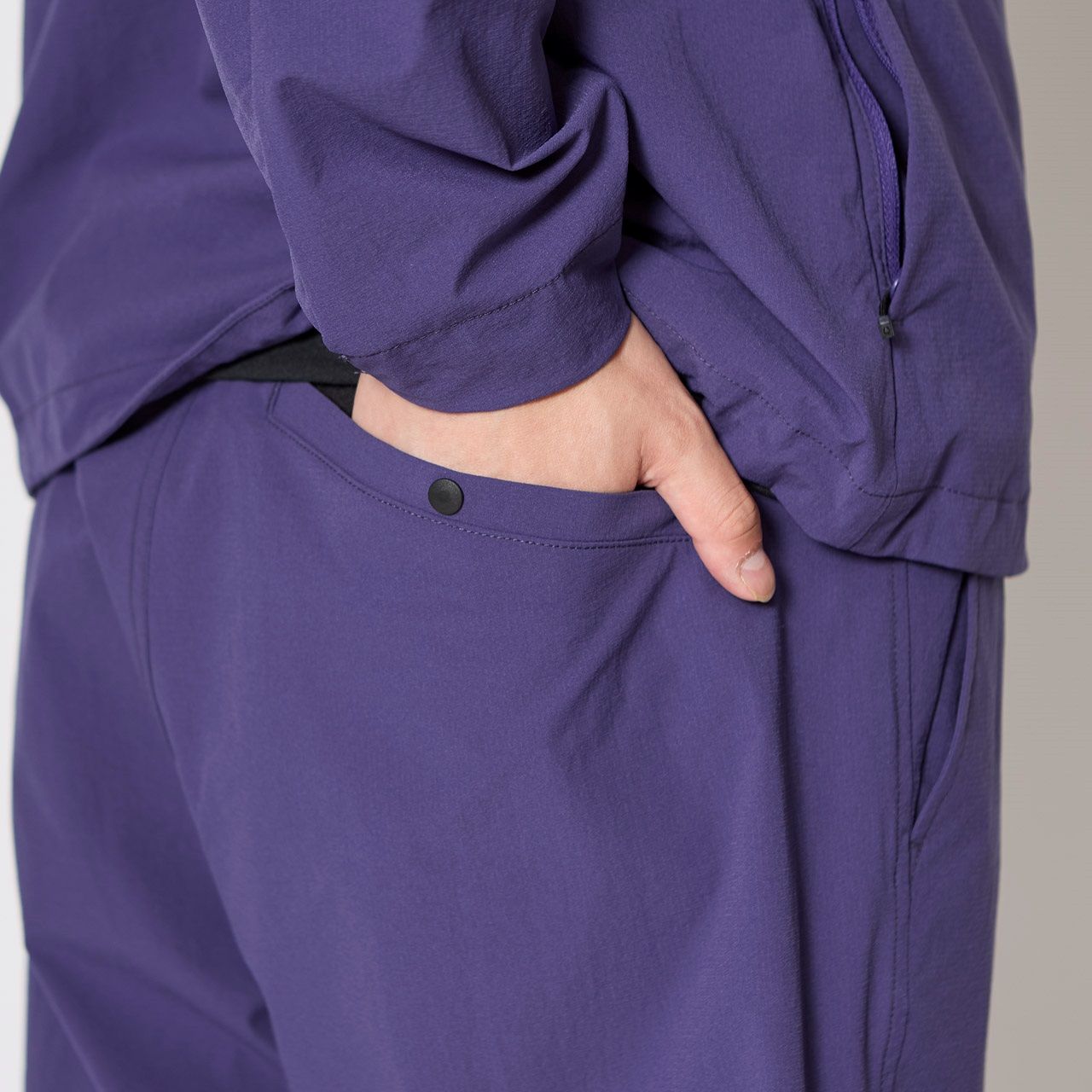 スタッシュライトショーツ/アッシュグリーン