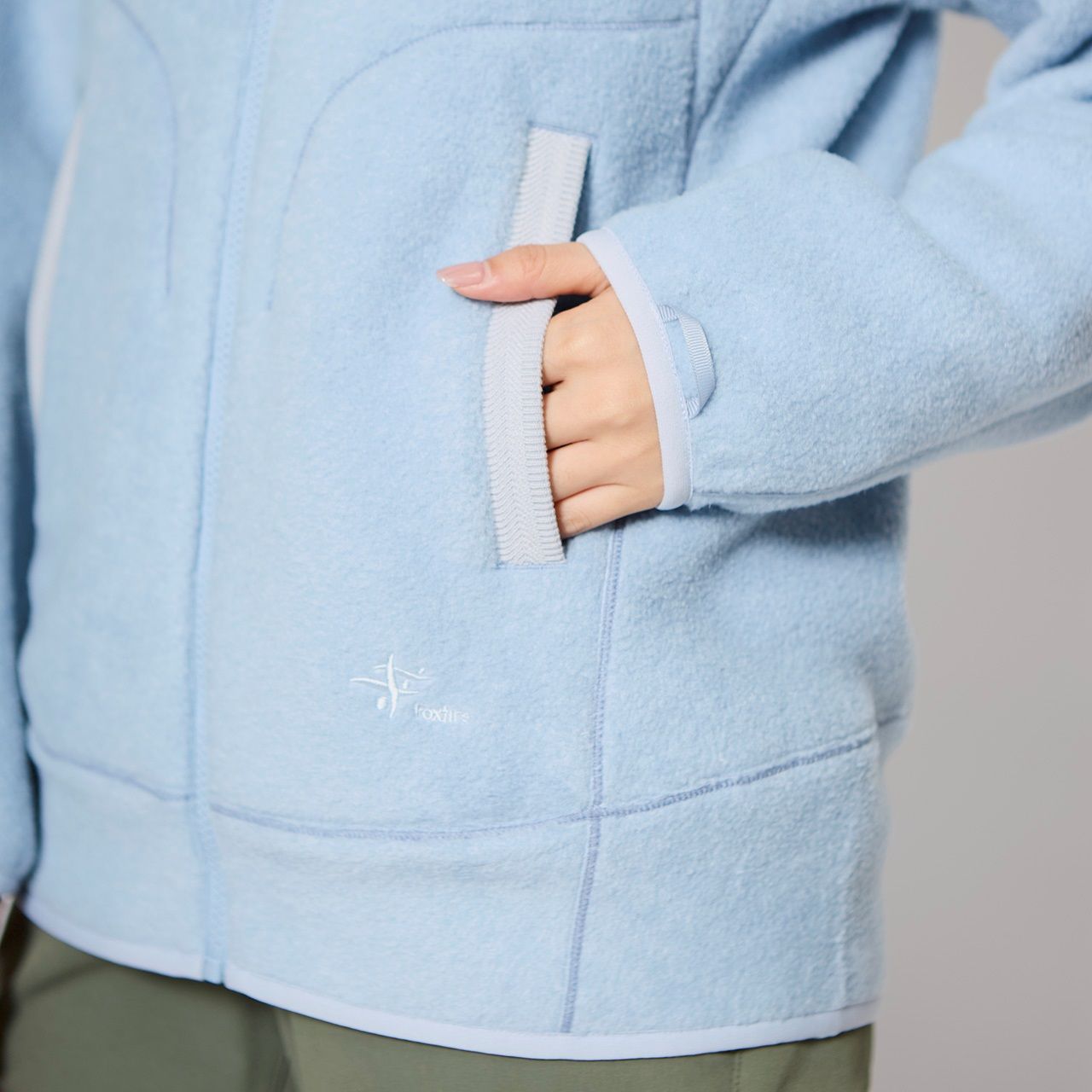 サーマルセーブルフルジップ(Women's)/ライトブルー