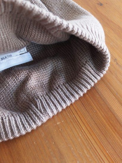 『SILK100 KNIT』残り1点