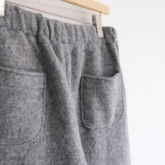 『PARMA PANTS』残り1点