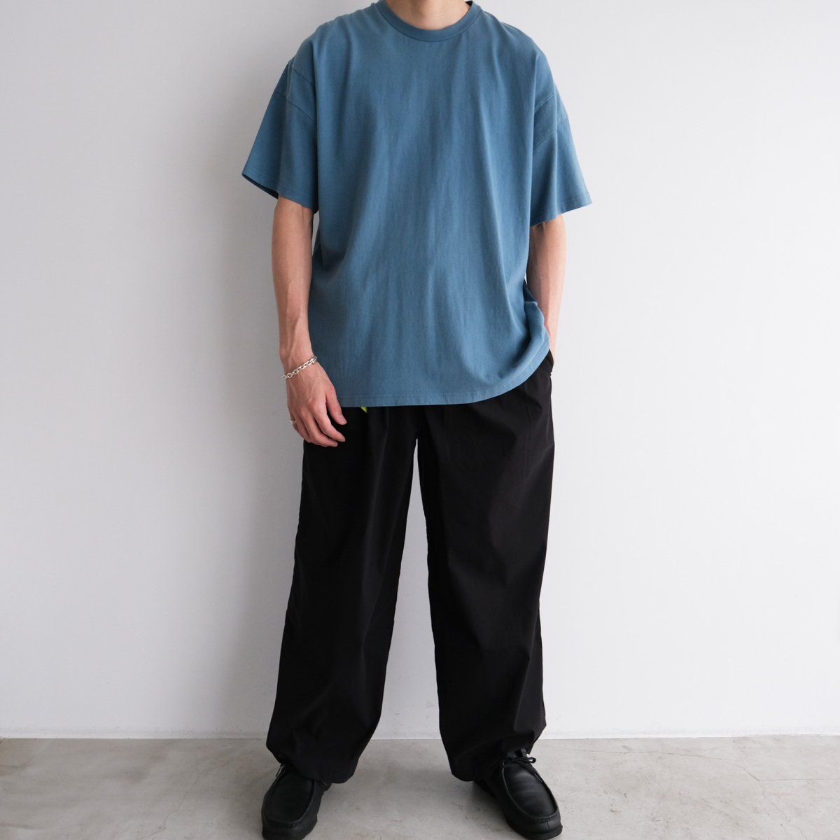 『NATURAL PIGMENT OVERSIZED TEE』-Tシャツ-（BLUE / ブルー）