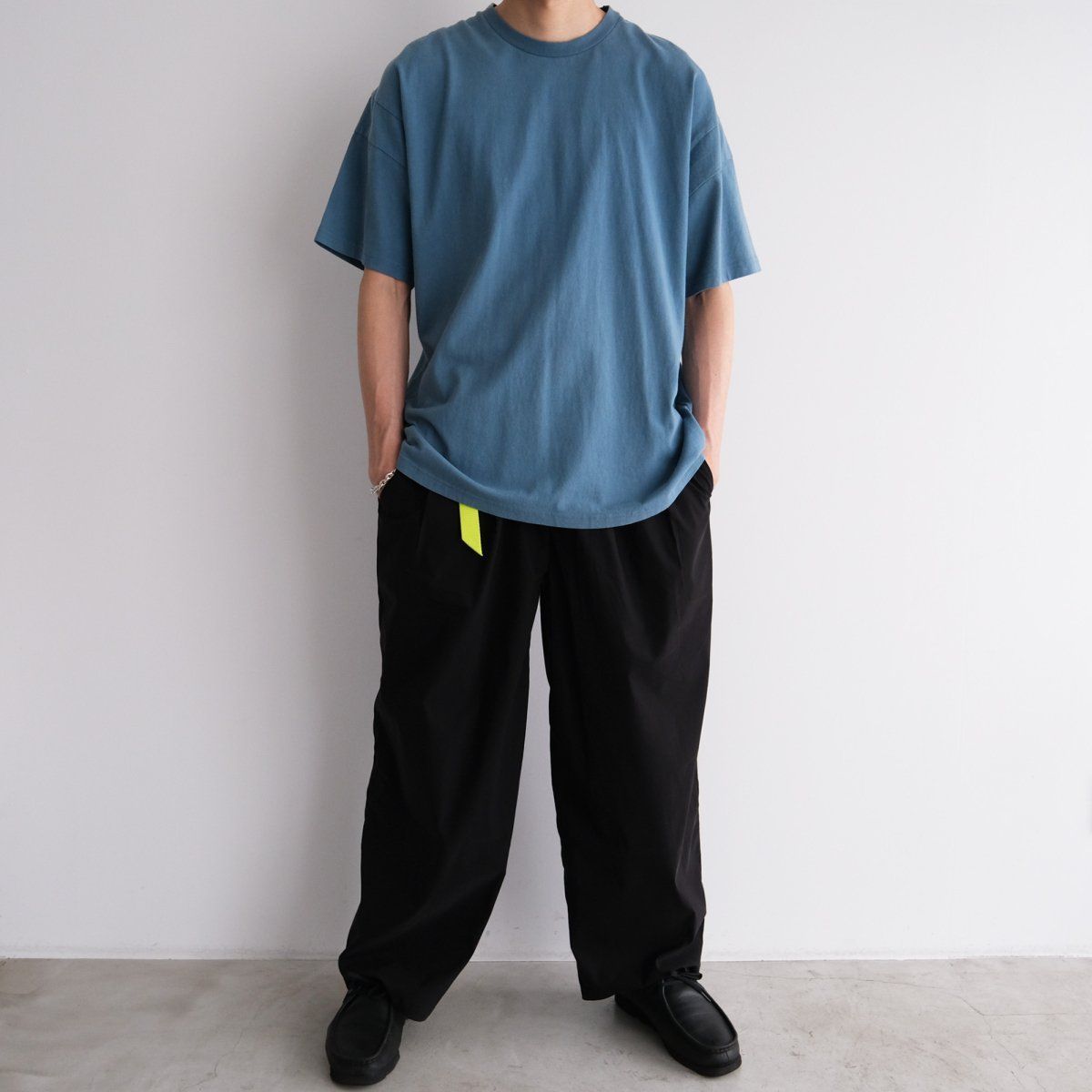 『NATURAL PIGMENT OVERSIZED TEE』-Tシャツ-（BLUE / ブルー）