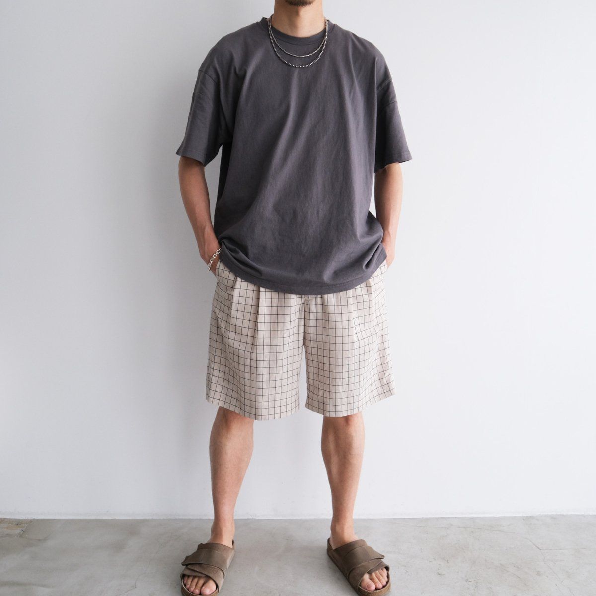 『NATURAL PIGMENT OVERSIZED TEE』-Tシャツ-（CHARCOAL / チャコール）