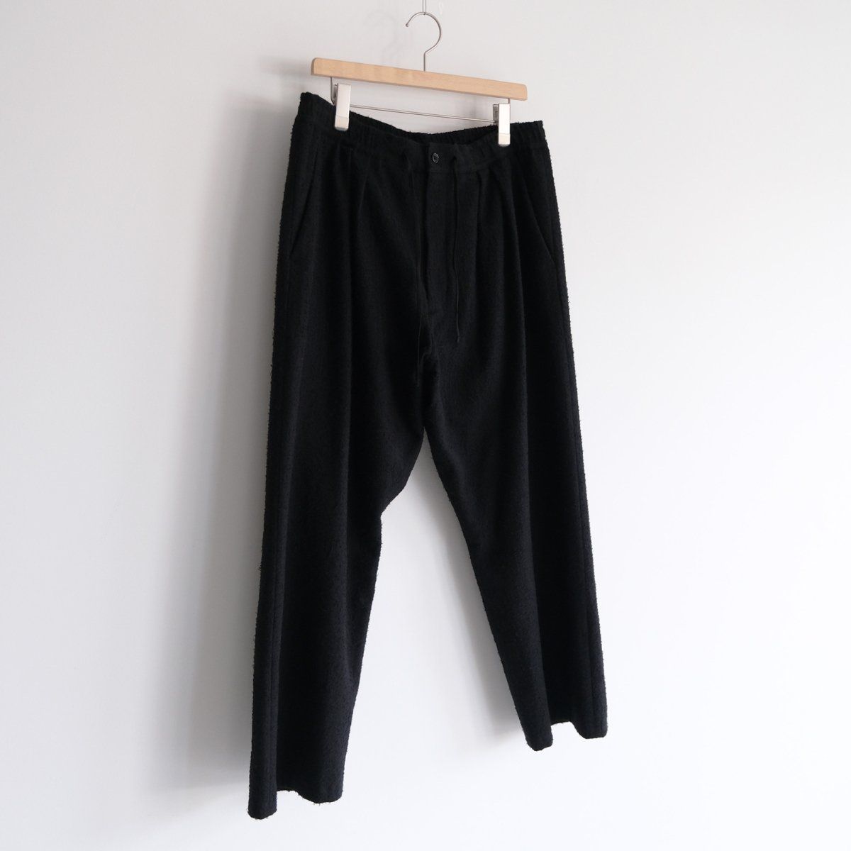 『I BE ROAD PANTS』