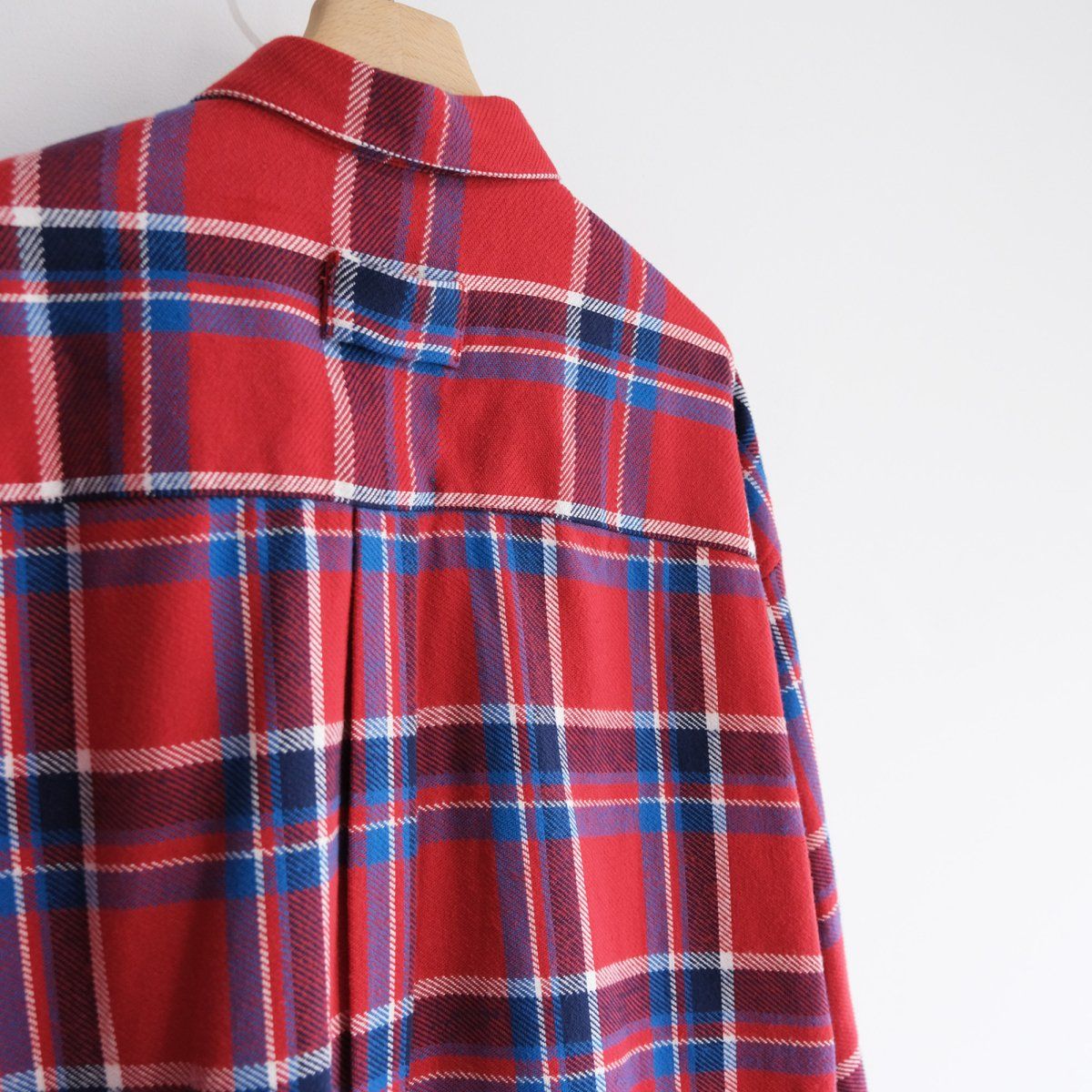 『"ELLIOTT" Regular Collar Wide Shirt』-シャツ- （レッド）