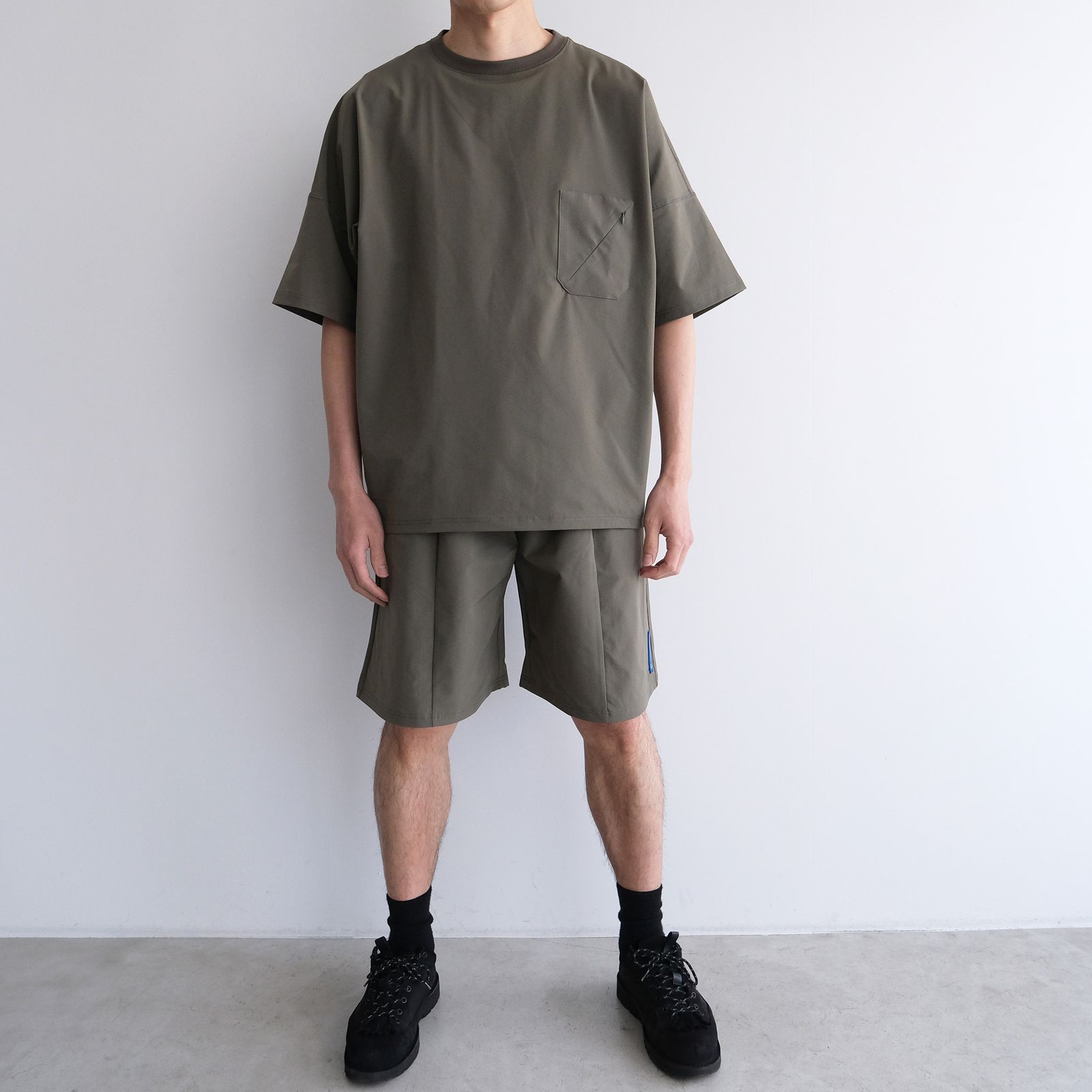 Amphibious T-Shirt -Tシャツ-（Olive / オリーブ）