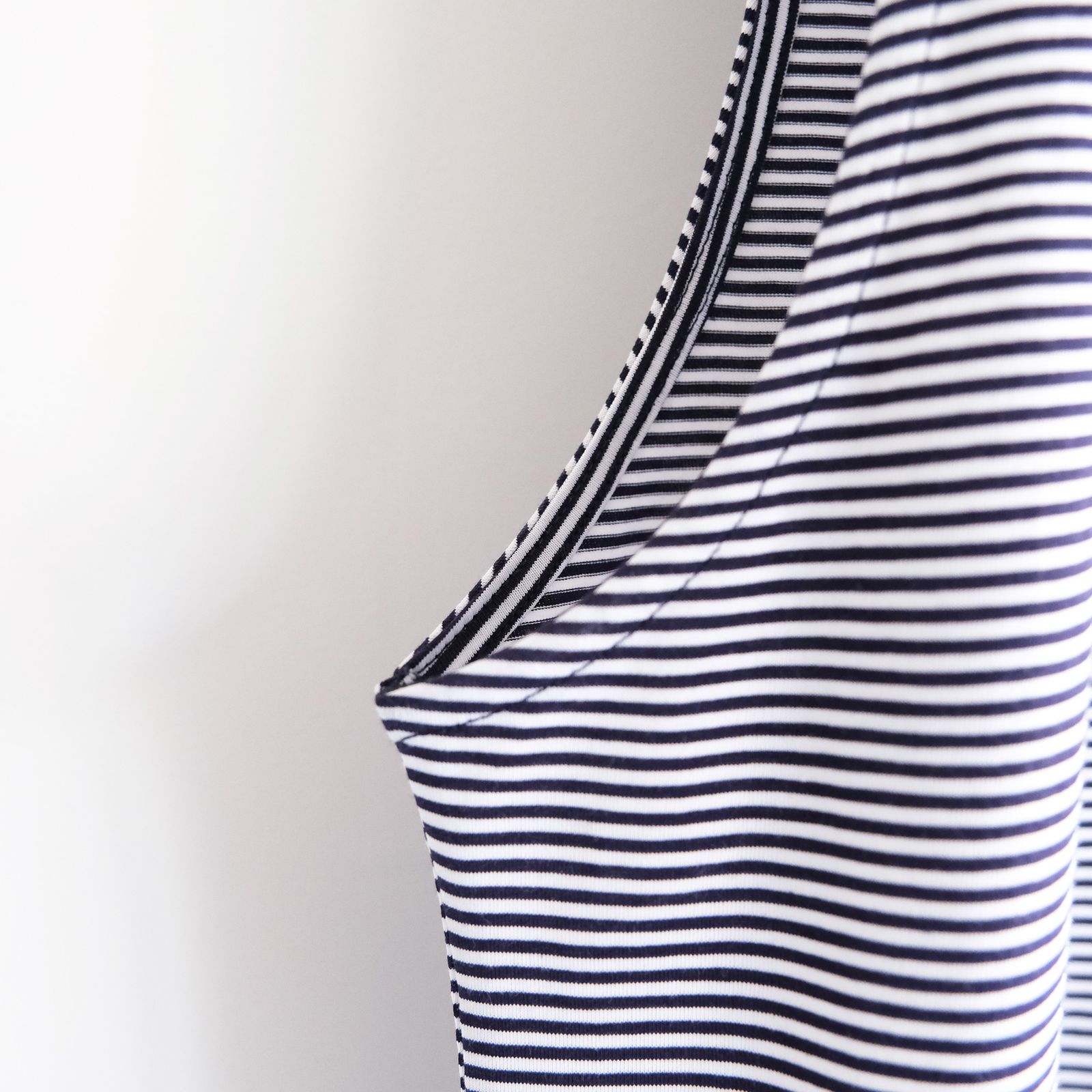 Hi Qualitee N/S -タンクトップ-（Navy Border / ネイビーボーダー）