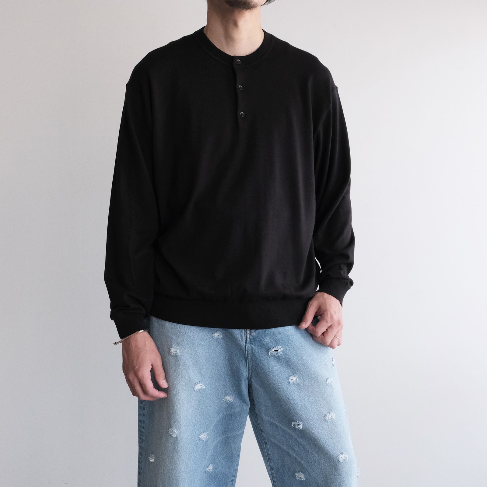 Smooth Suvin Henryneck Sweater -セーター-（Black / ブラック）