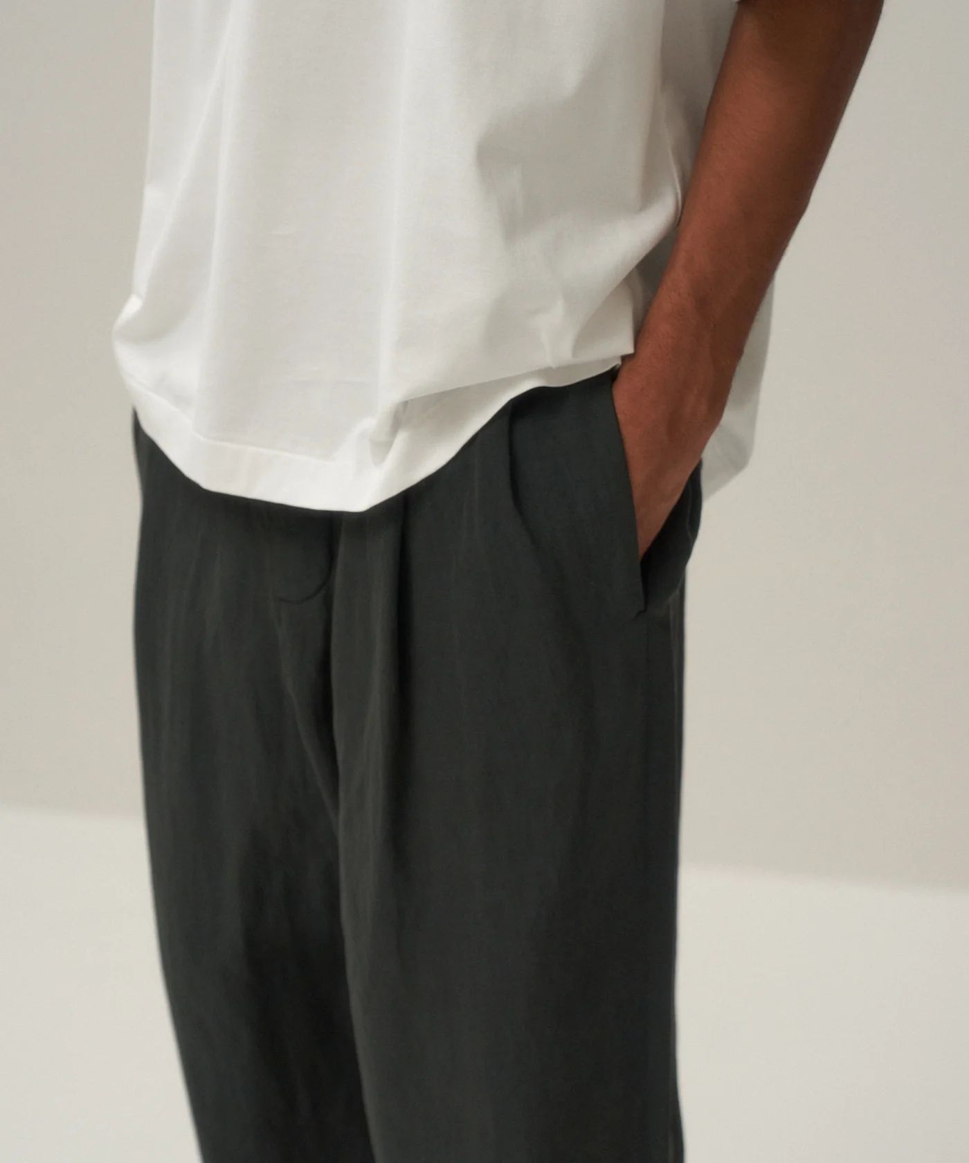 Cotton Linen Voile Two Tucked Easy Pants -パンツ-（Dark Green / ダークグリーン）