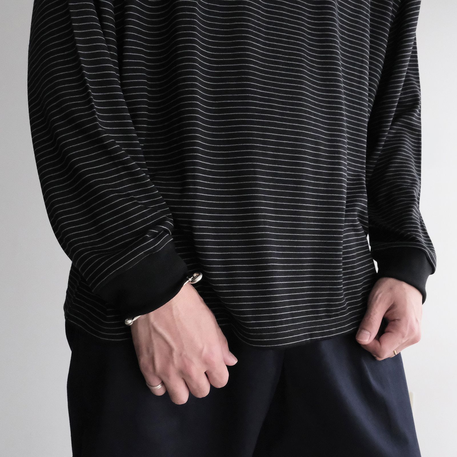 Fine Wool Border L/S Crew Neck Tee -Tシャツ-（Black×Gray / ブラック×グレー）GU263-70158B