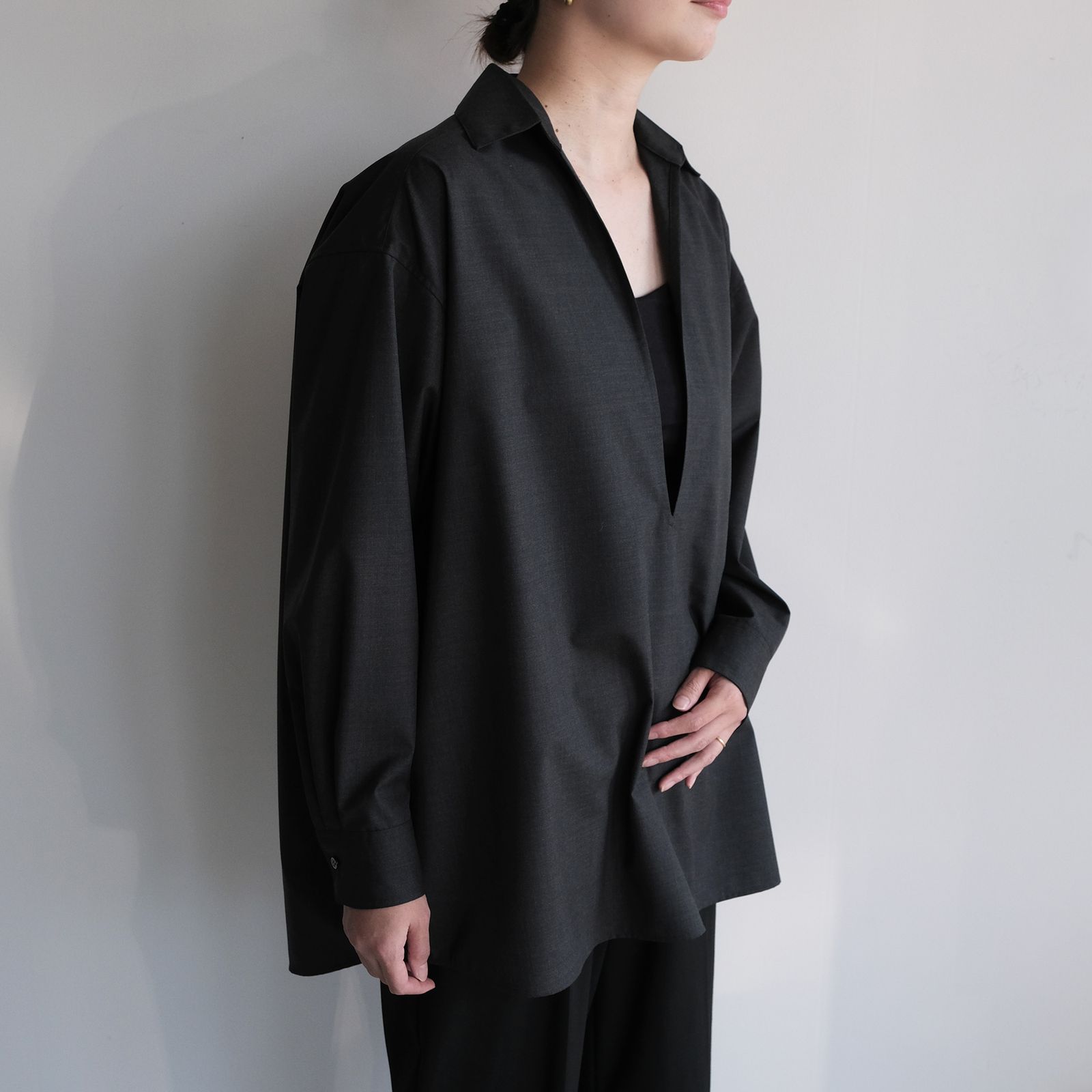 Fine Wool Heather L/S Skipper Shirt -シャツ-（Charcoal / チャコール）GU261-50320