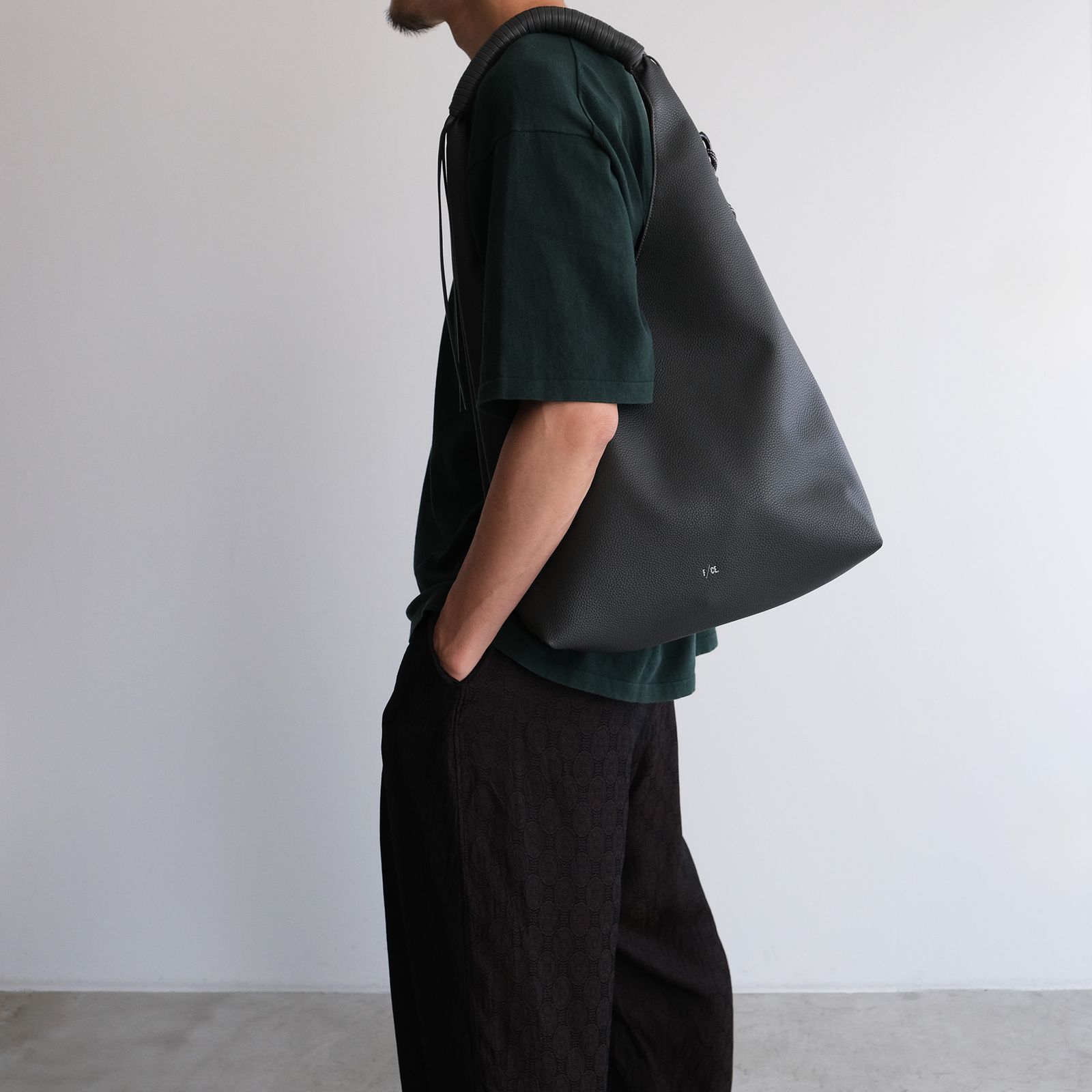 F/CE. エフシーイー ソロテックス ハーフジップ 半袖ブルゾン Tシャツ 黒 F/CE. エフシーイー ソロテックス ハーフジップ 半袖ブルゾン T