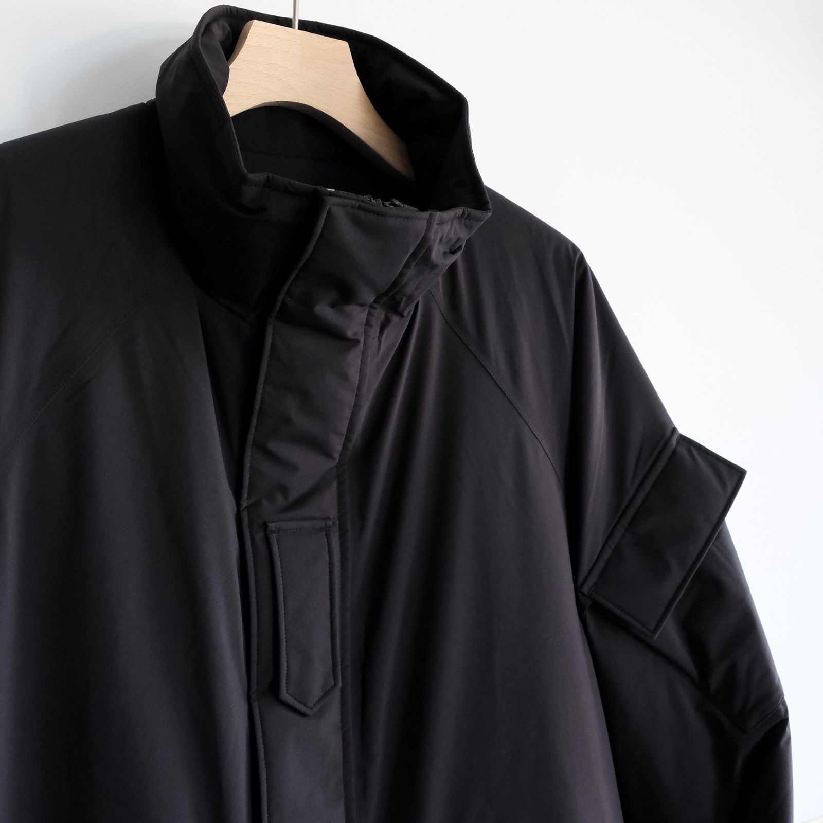 PERTEX SHIELD Insulated Military Parka -ジャケット-（Black / ブラック）GM263-30271