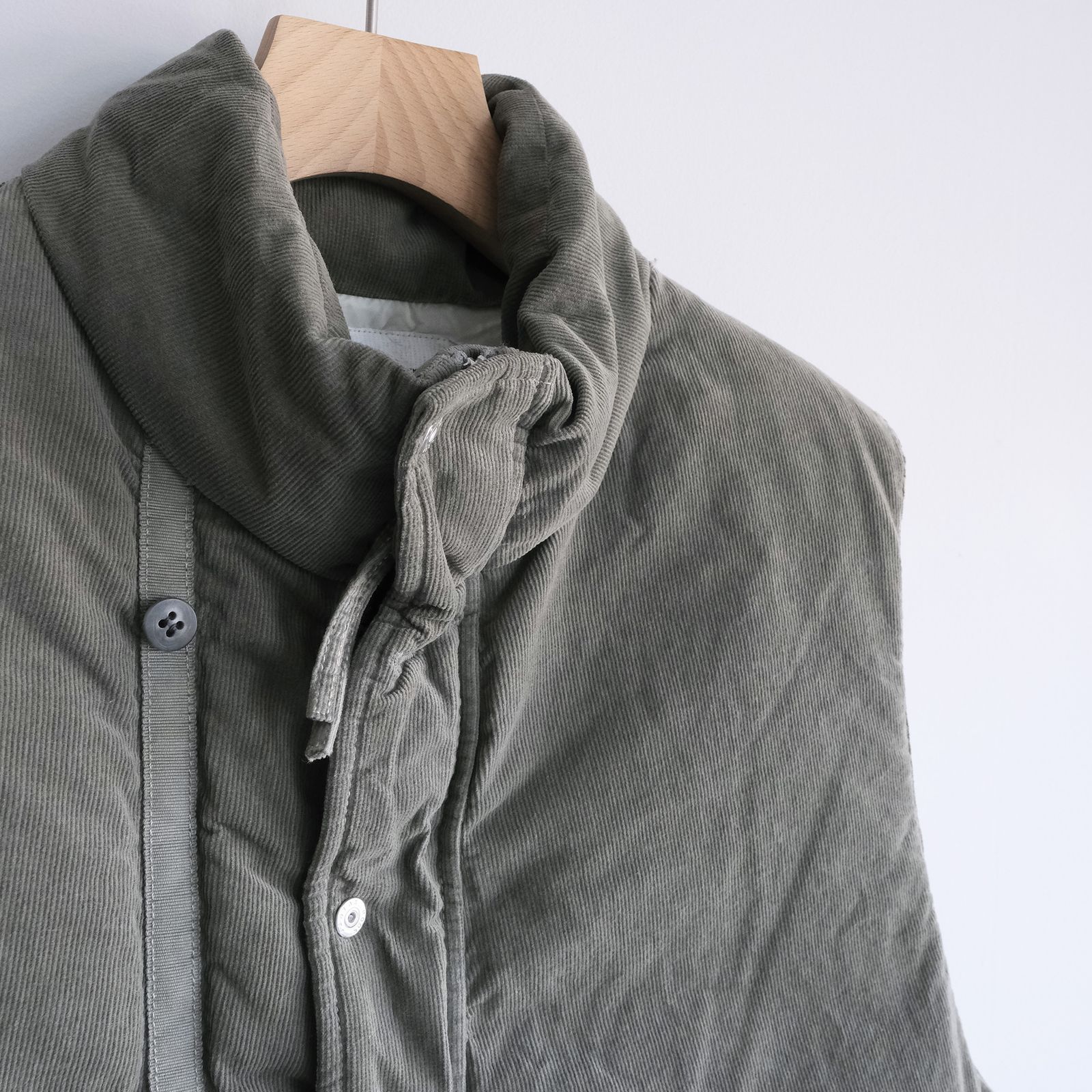 Garment Dyed Down Vest -ダウンベスト-（Gray / グレー）