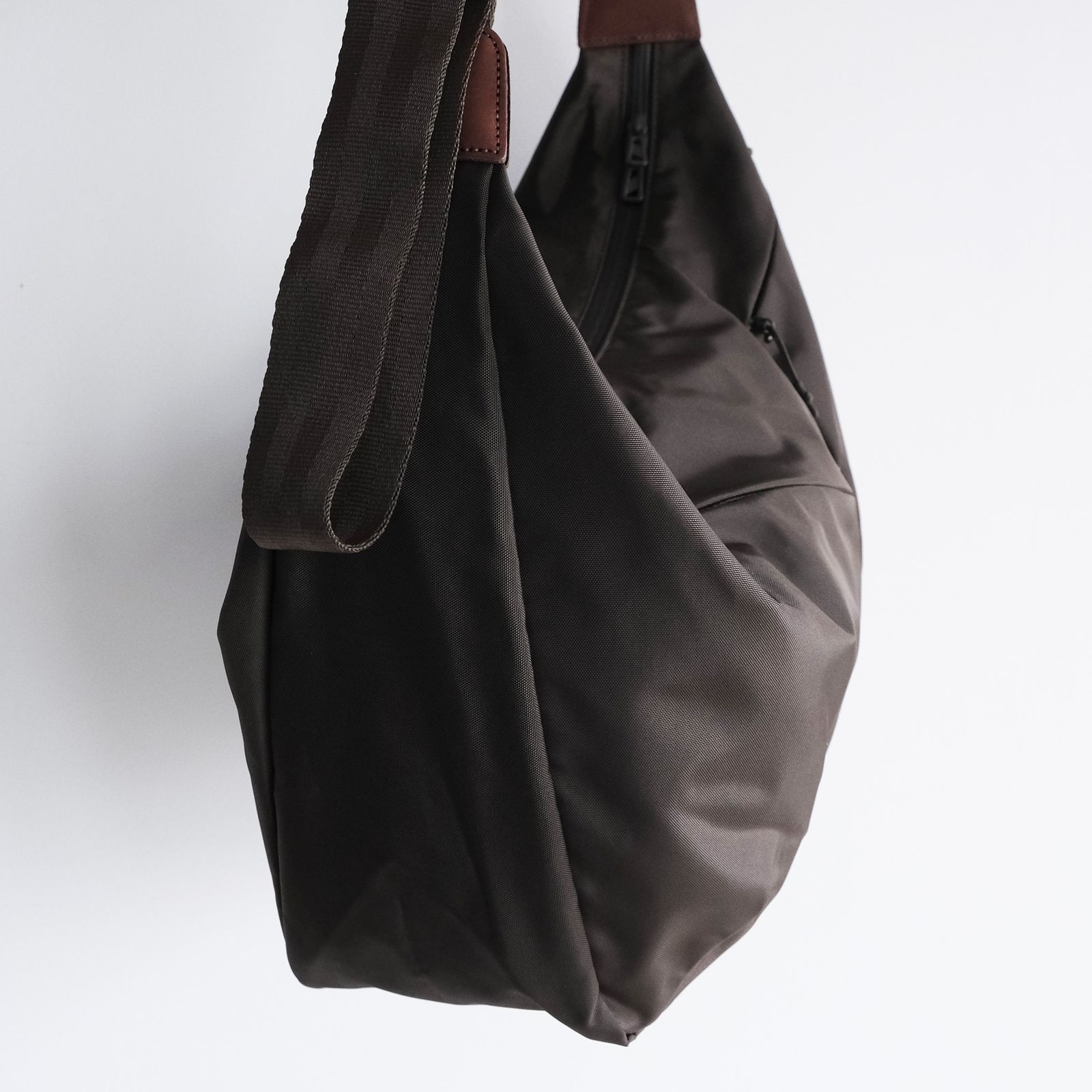 420 re/cor 2Way Shoulder Tote 2.0 -バッグ-（Brown / ブラウン）