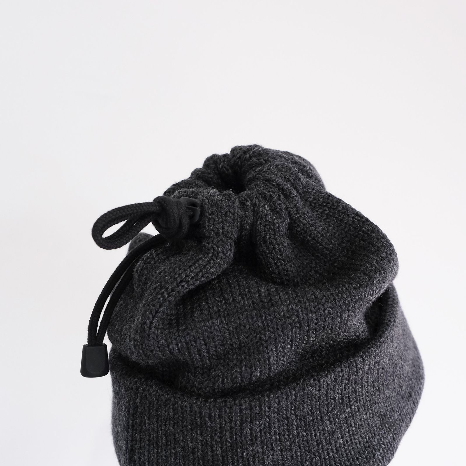 Drawstring Wool Knit & Neck Warmer -ニットキャップ-（Charcoal / チャコール）
