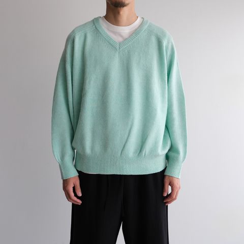 V Neck Knit -ニット-（L.Green / ライトグリーン）