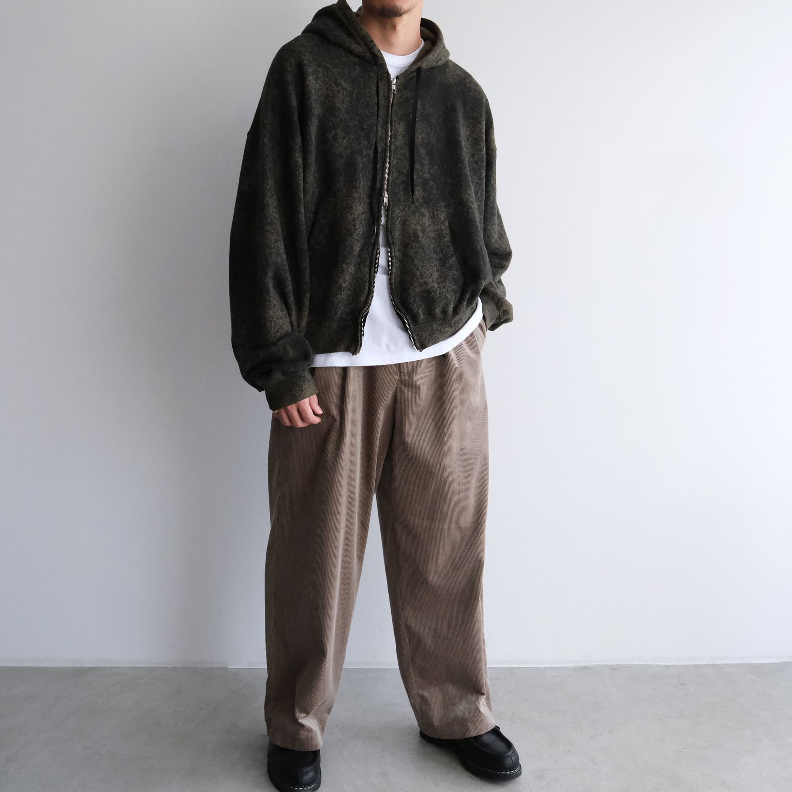 Suvin Corduroy Wide Straight Trousers - コーデュロイ-（Grege / グレージュ）GU253-40366