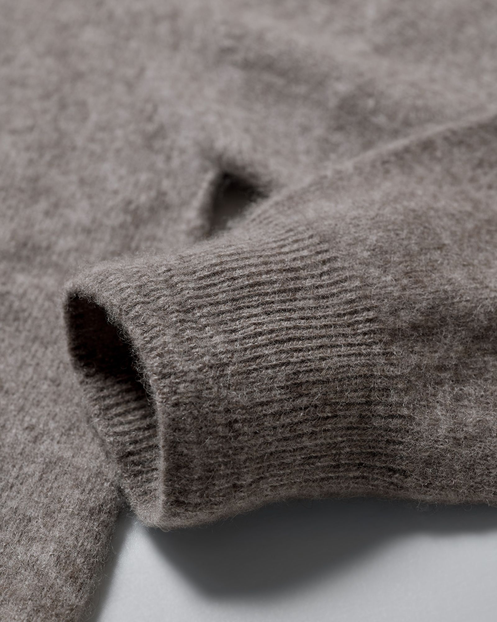 Knit Pullover -ニット-（Ash White / アッシュホワイト）