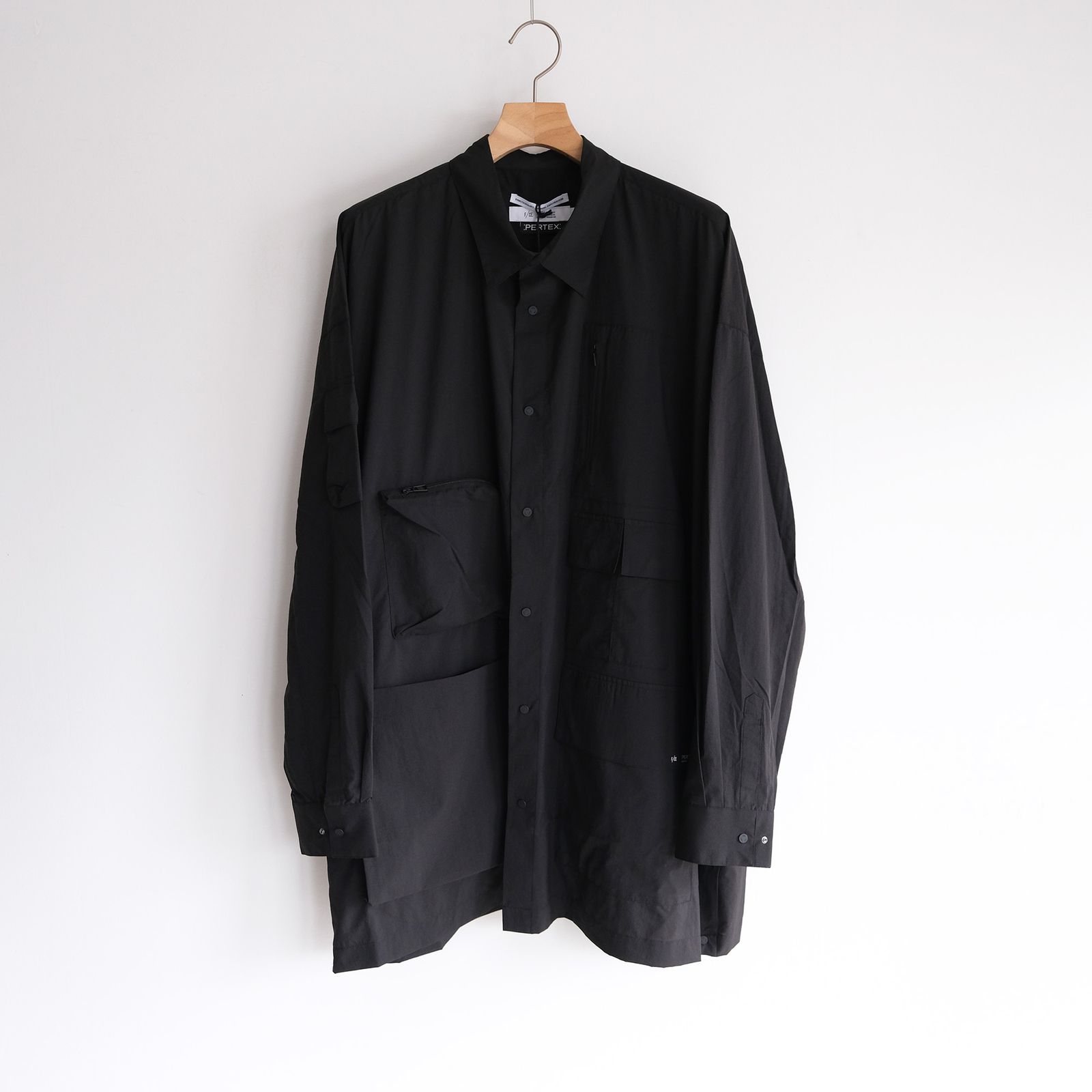 Pertex Utility Longline Shirt -シャツ-（Black / ブラック）
