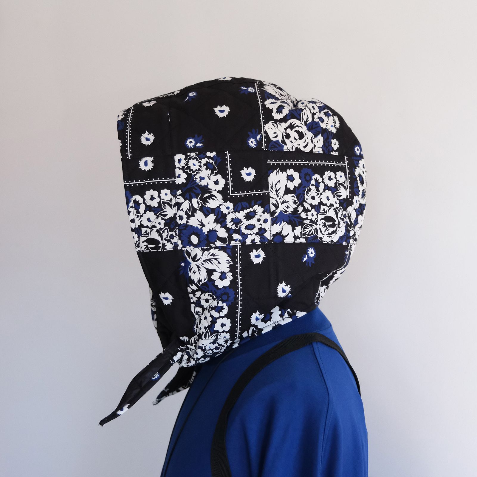 Patchwork Bandana Quilted Hood -スカーフ-（Black×Blue / ブラック×ブルー）