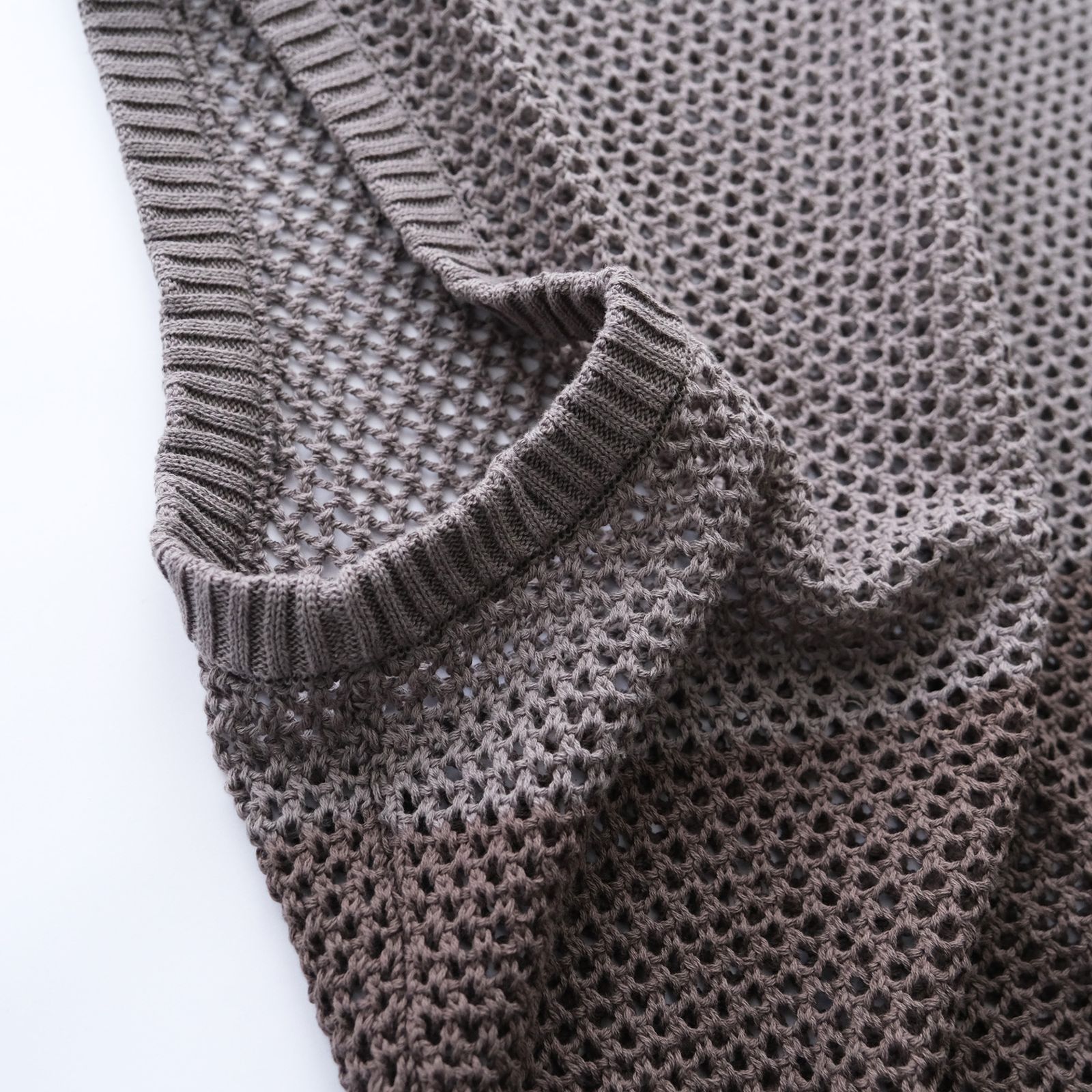 Mesh Knit Vest - ベスト -（Gray / グレー）