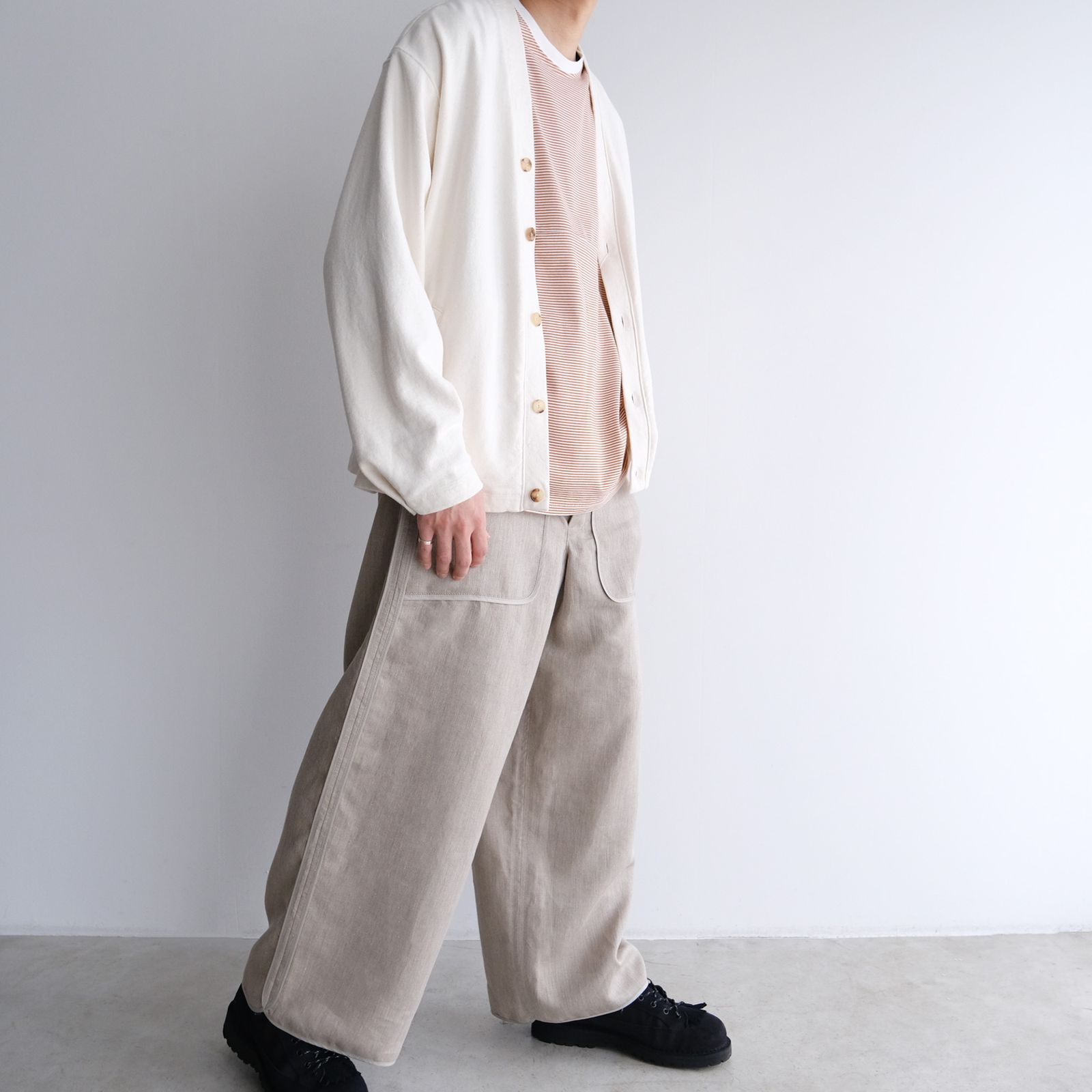 STYLE NO. 27 selected brand：UNIVERSAL PRODUCTS & EEL Products & i'm here