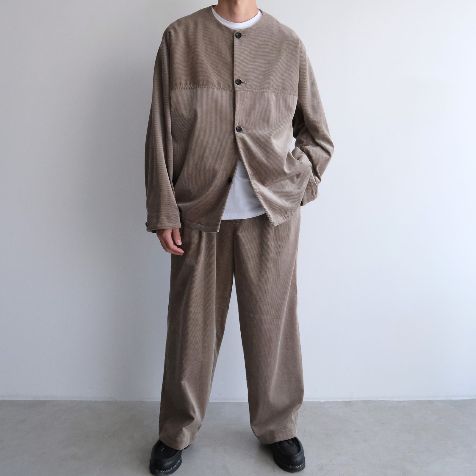 Suvin Corduroy Collarless Jacket -ジャケット-（Grege / グレージュ）GU253-30365