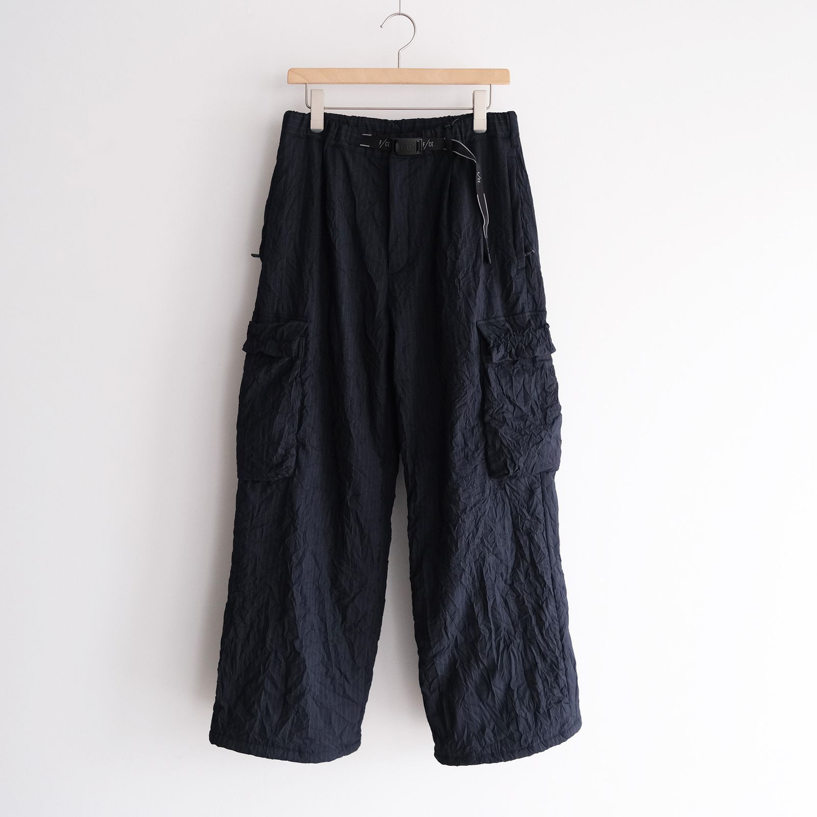 Infinity Crease Primaloft Cargo Trousers -パンツ-（Navy / ネイビー）