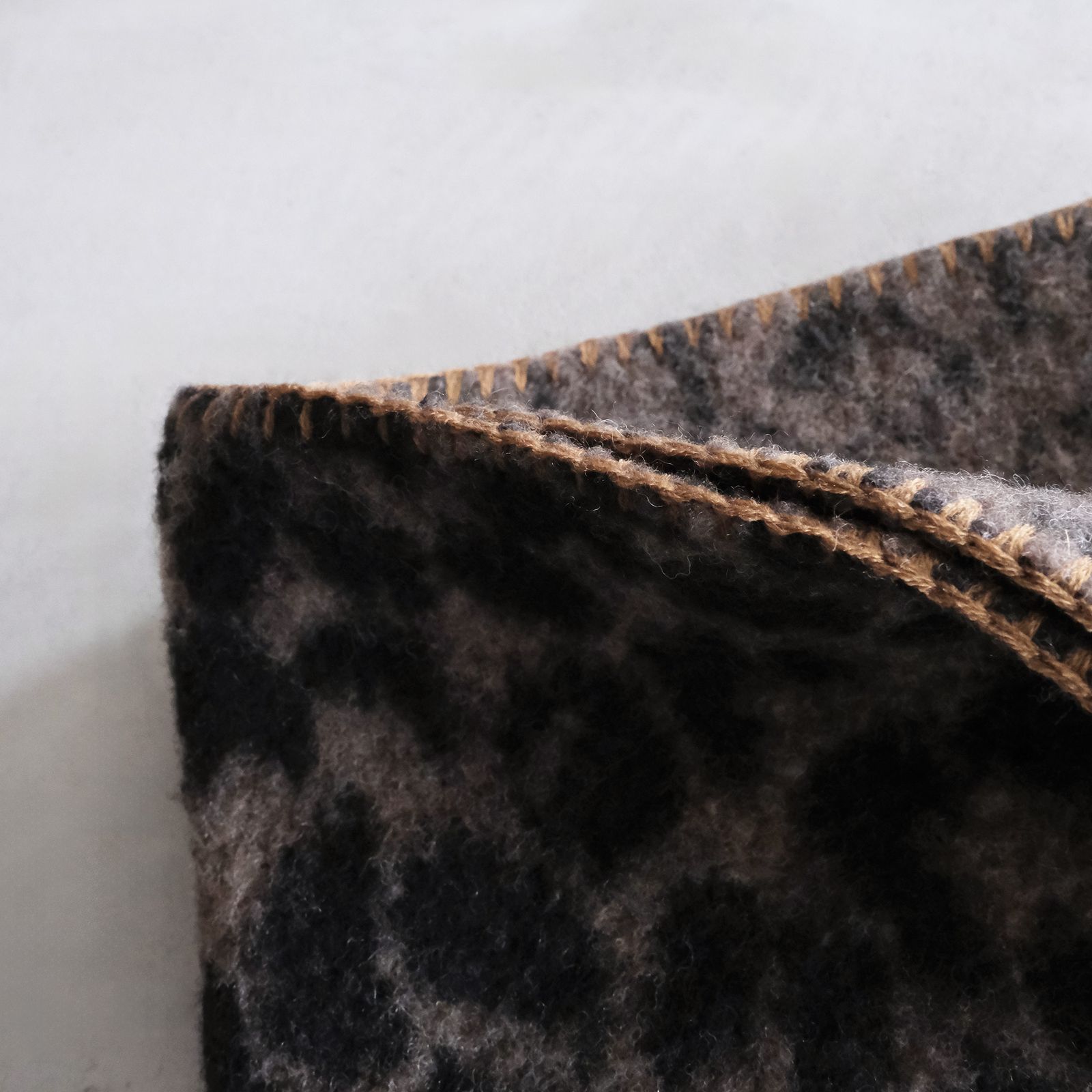 Leopard Blanket Small -ブランケット&マフラー-（Brown / ブラウン）