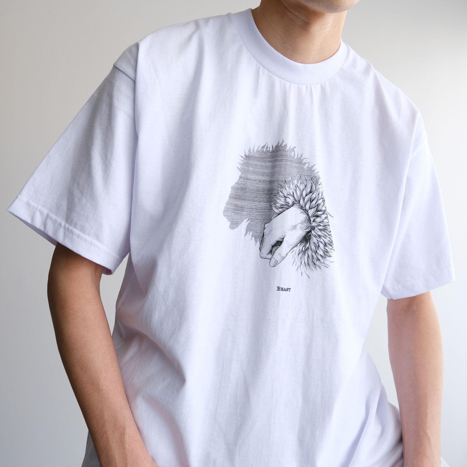 URU - Print Tee -Tシャツ-（White / ホワイト） | STACK STORE