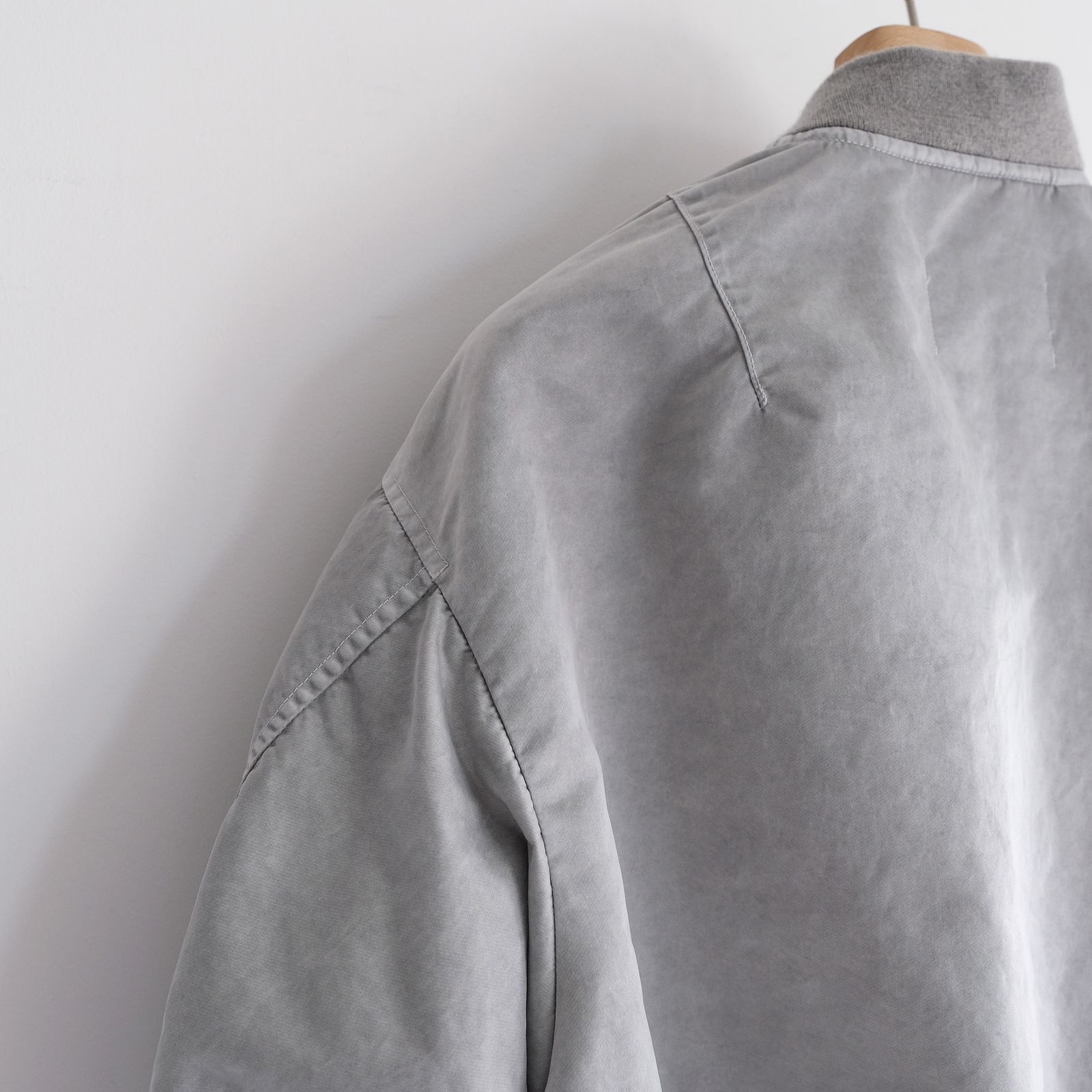 Hand-Dyed Bomber Jacket -ジャケット-（Gray / グレー）