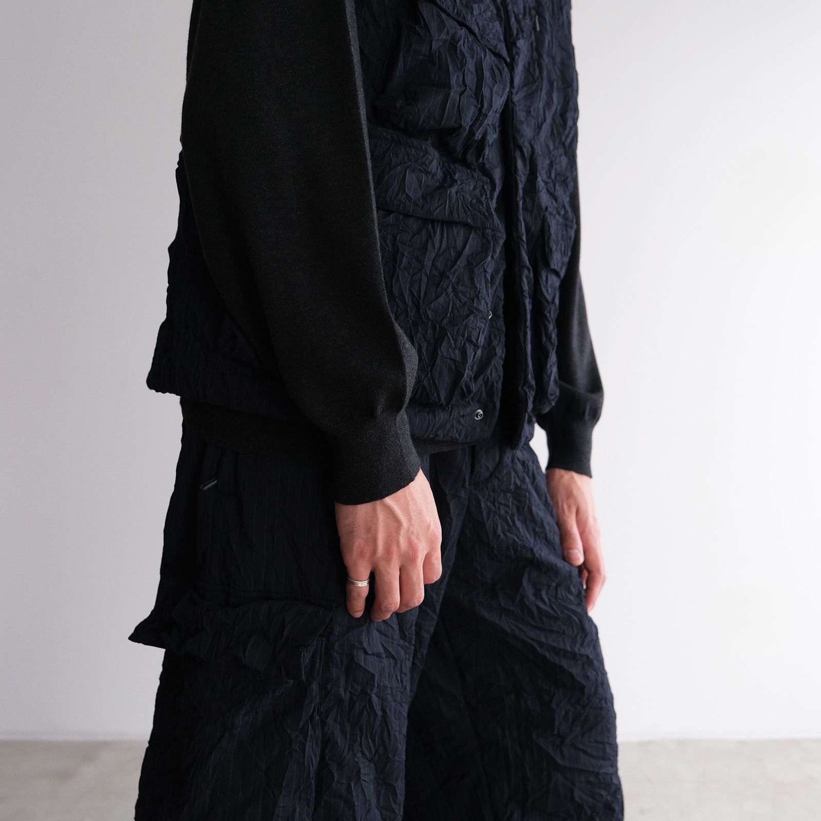 Infinity Crease Primaloft Vest -ベスト-（Navy / ネイビー）