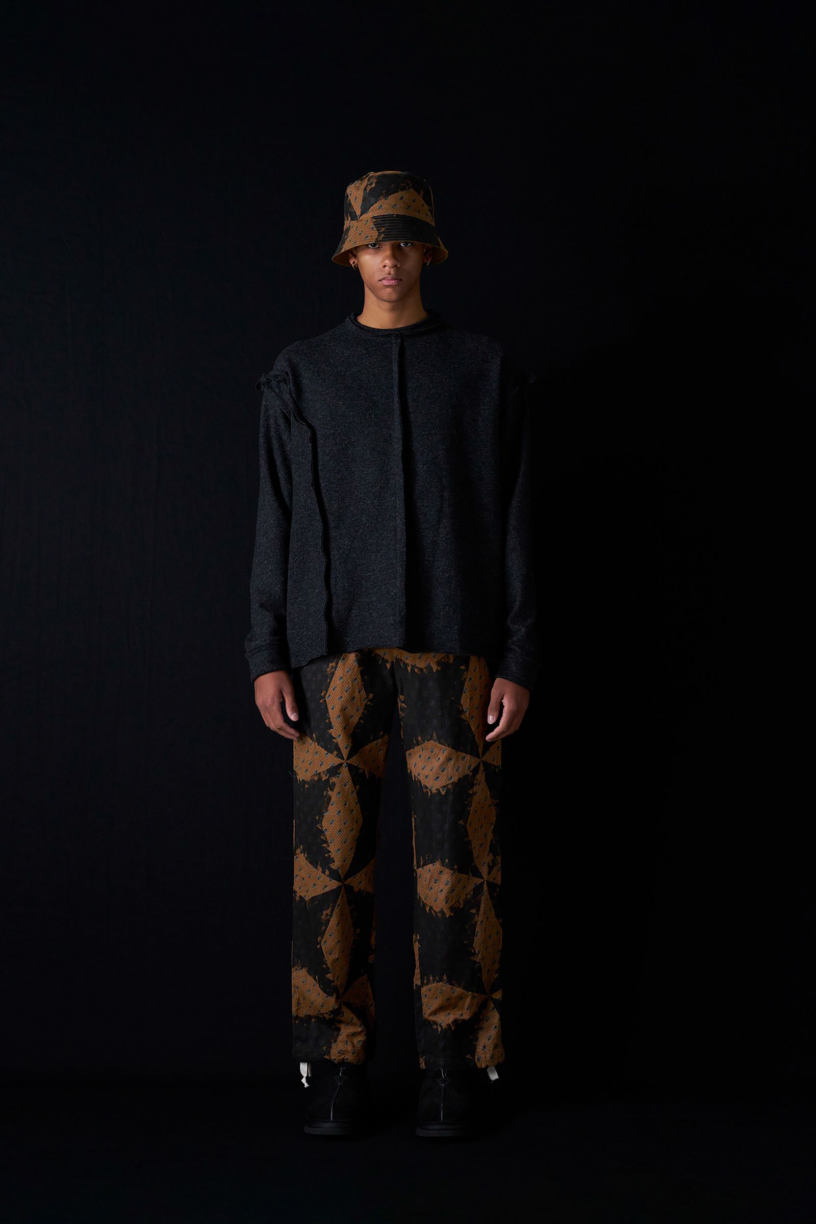 Assemblage Wool Tee -ニット-（Dark Gray / ダークグレー）