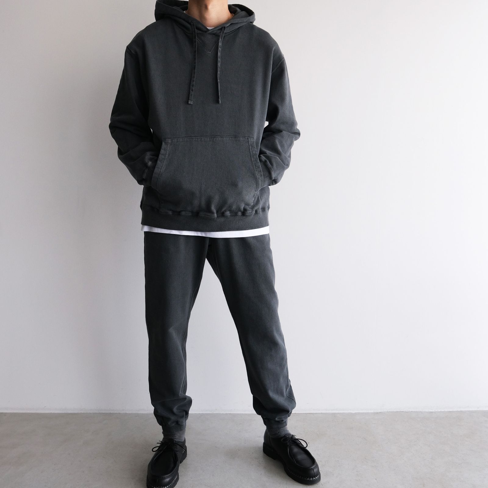 STYLE NO. 102 selected brand：AUTOMATIC FOR THE PEOPLE & BETTER