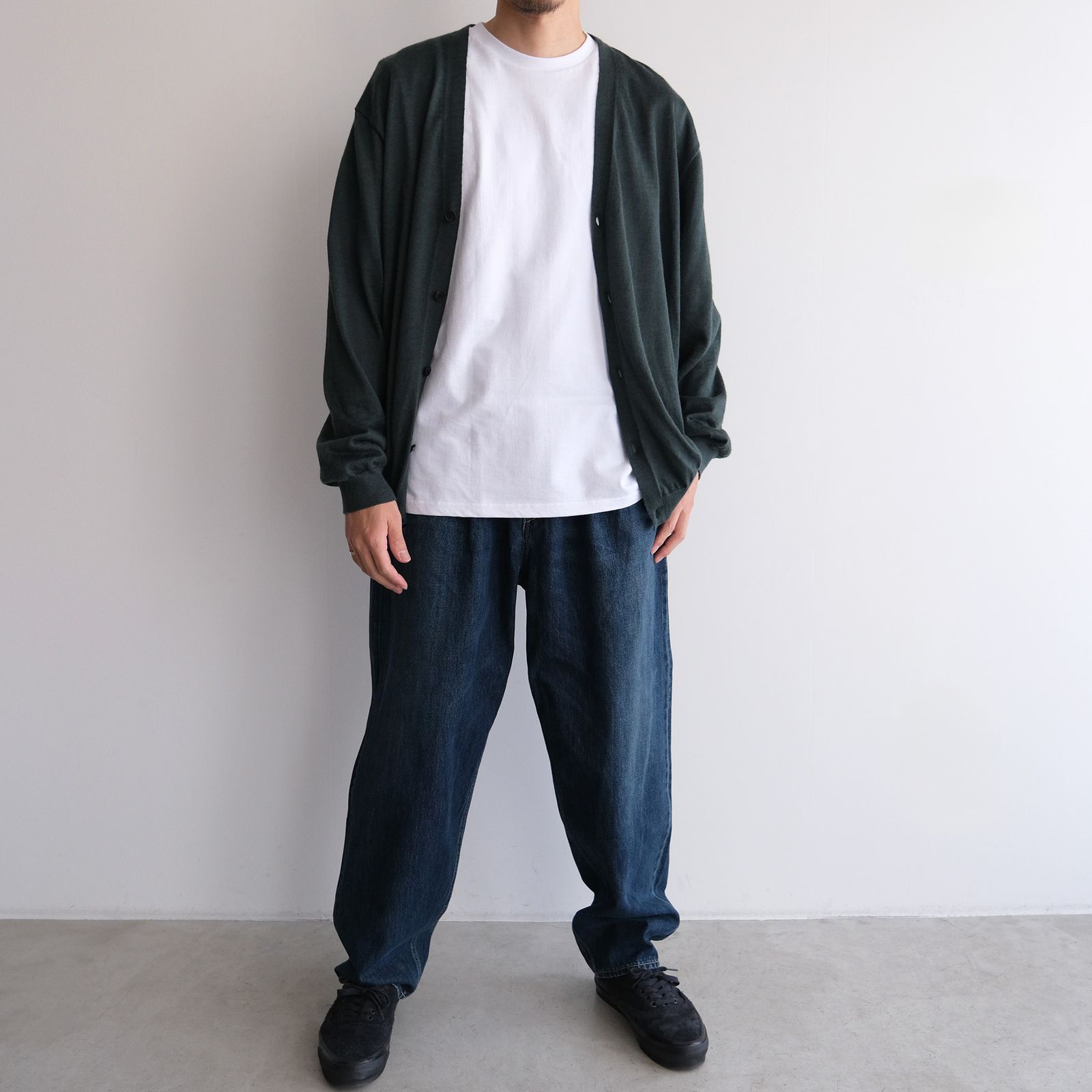 Selvage Denim Two Tuck Tapered Pants -パンツ-（Indigo Dark Fade / インディゴダークフェード）