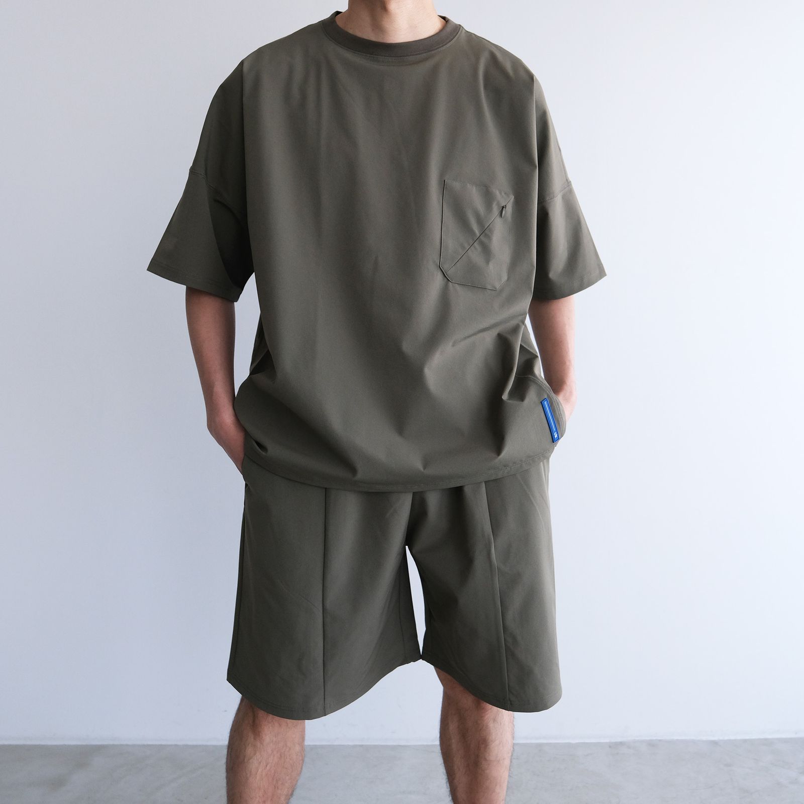 Amphibious T-Shirt -Tシャツ-（Olive / オリーブ）
