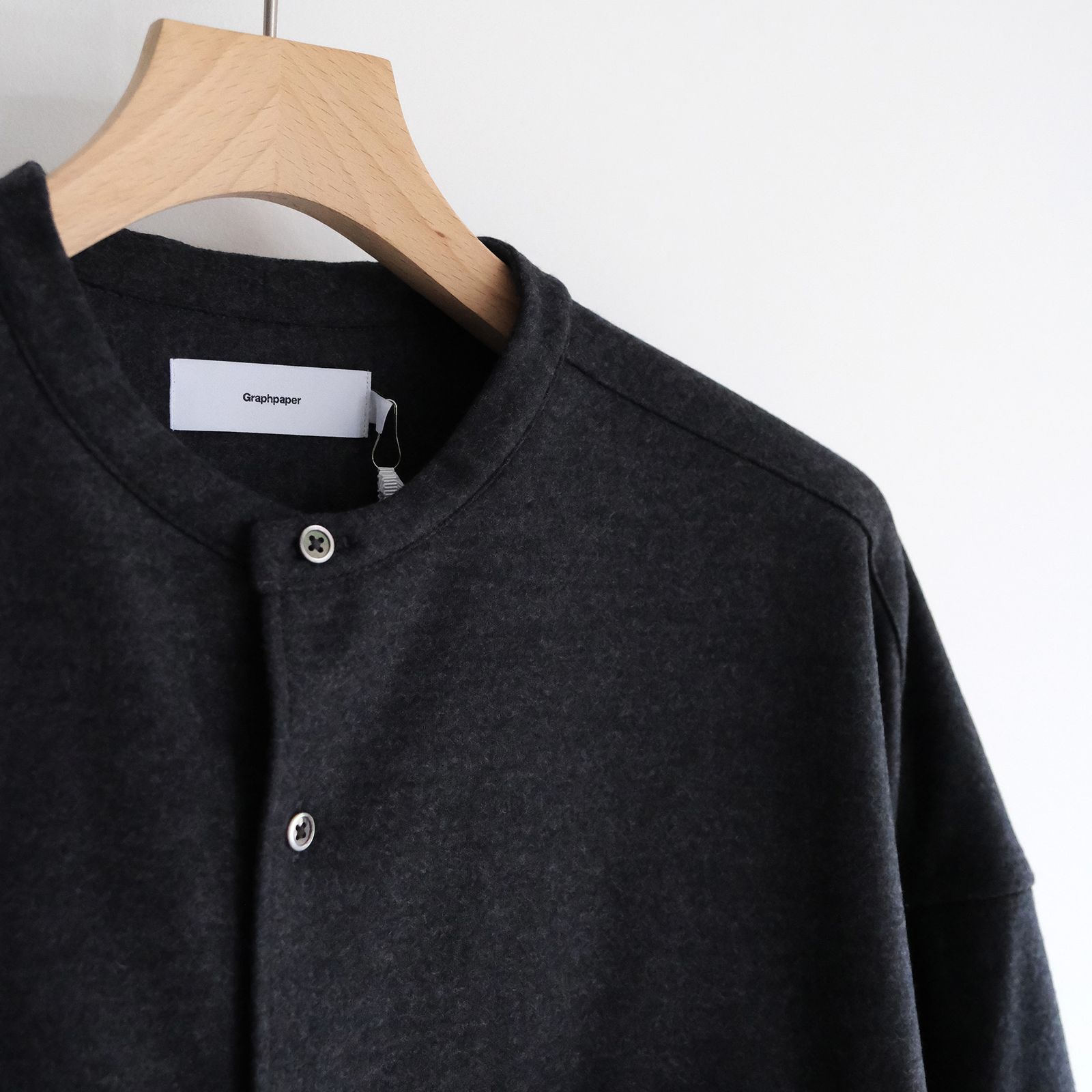 Wool Smooth Flannel Oversized Band Collar Shirt -シャツ-（Gray / グレー）