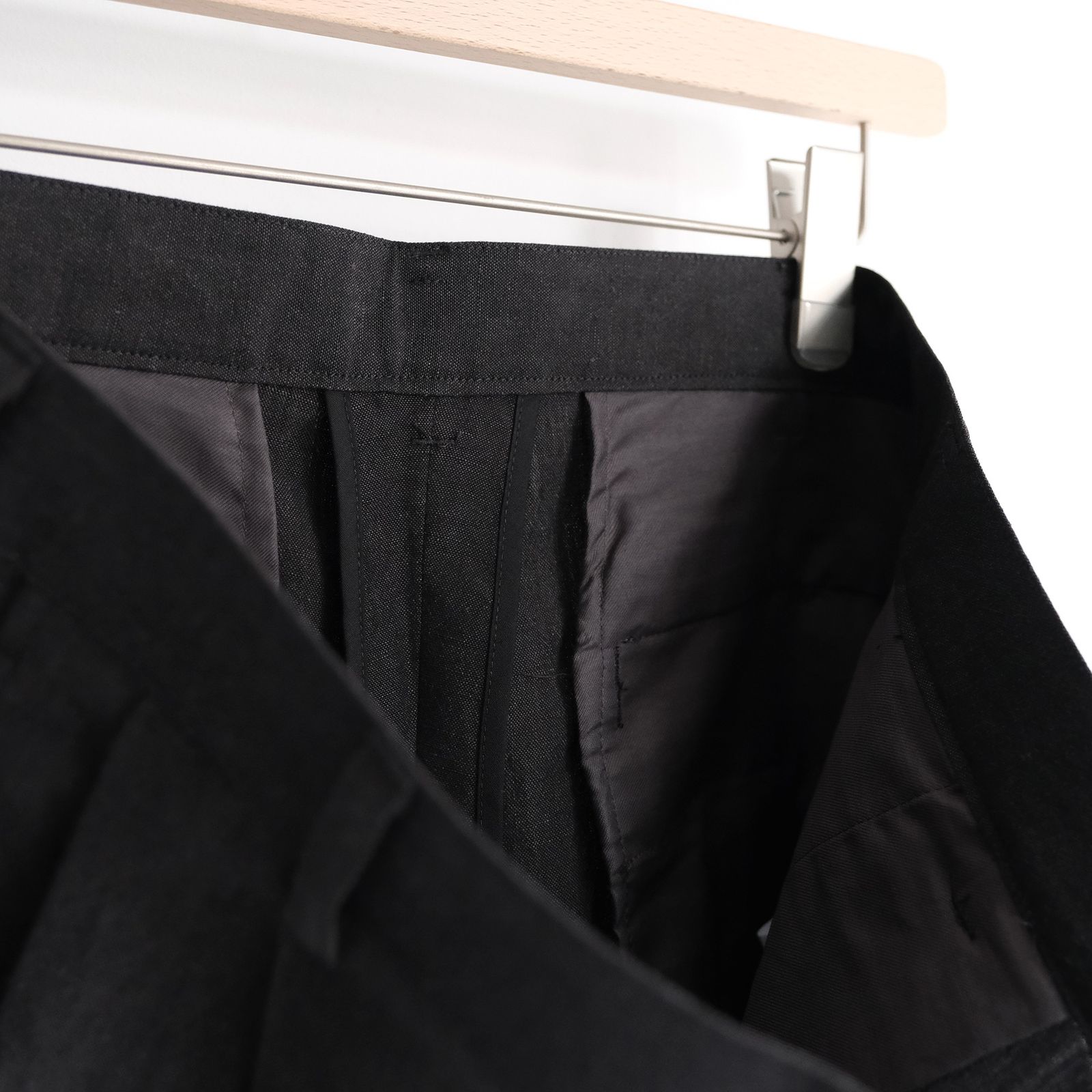 Wool Linen 2Tuck Trousers -パンツ-（Charcoal / チャコール）