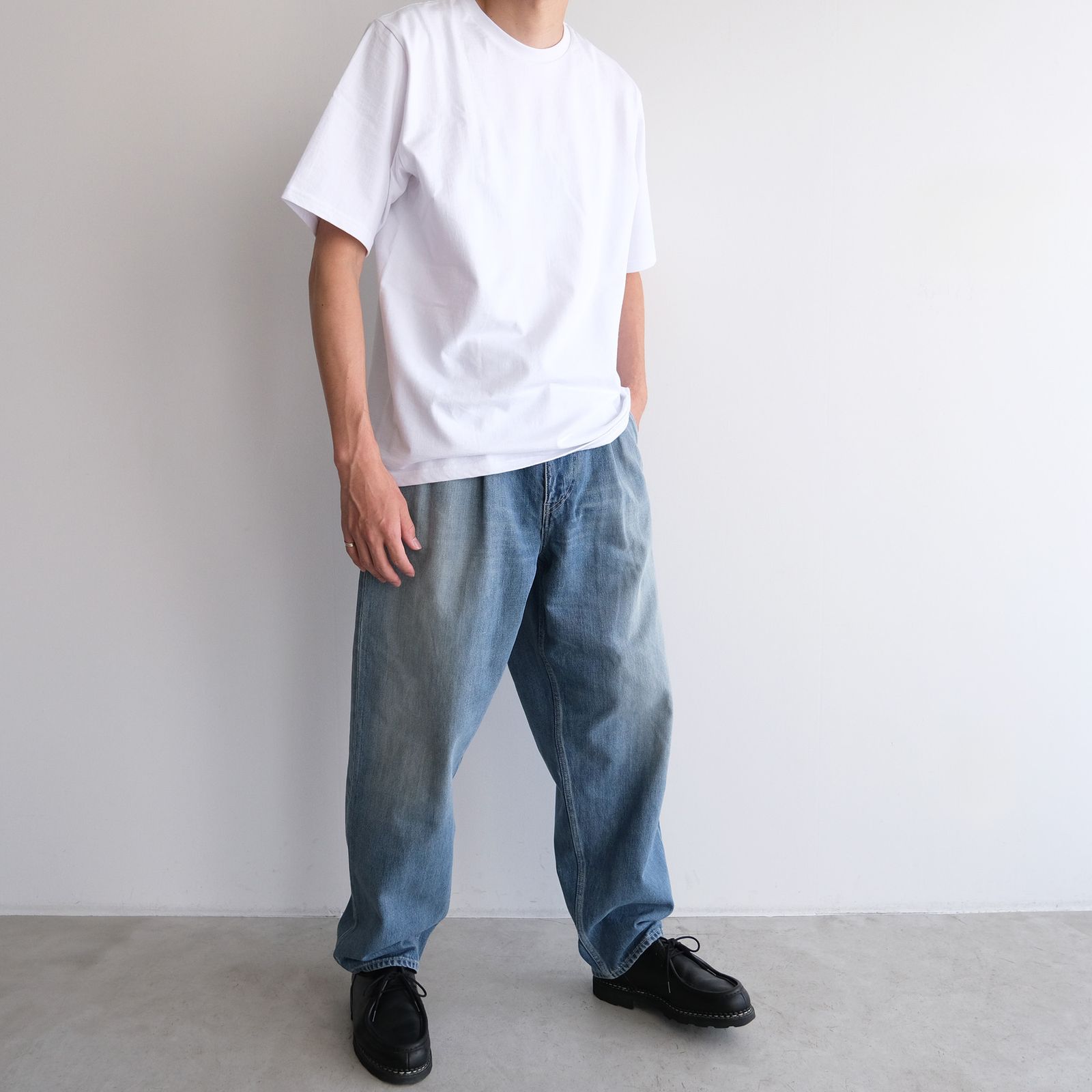 Selvage Denim Two Tuck Tapered Pants -パンツ-（Indigo Light Fade / インディゴライトフェード）