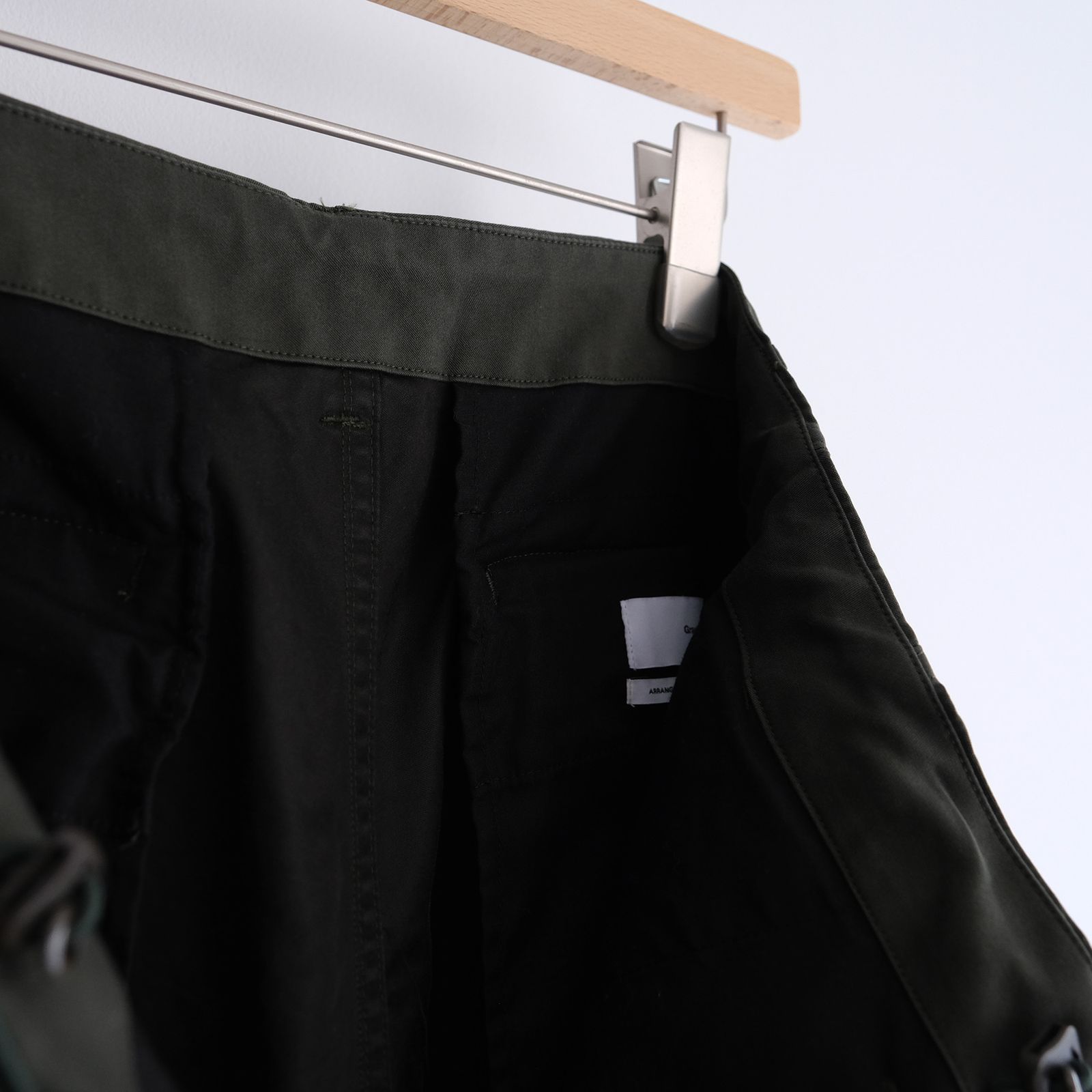 Cotton Cupro Back Satin Military Pants -パンツ-（Green / グリーン）