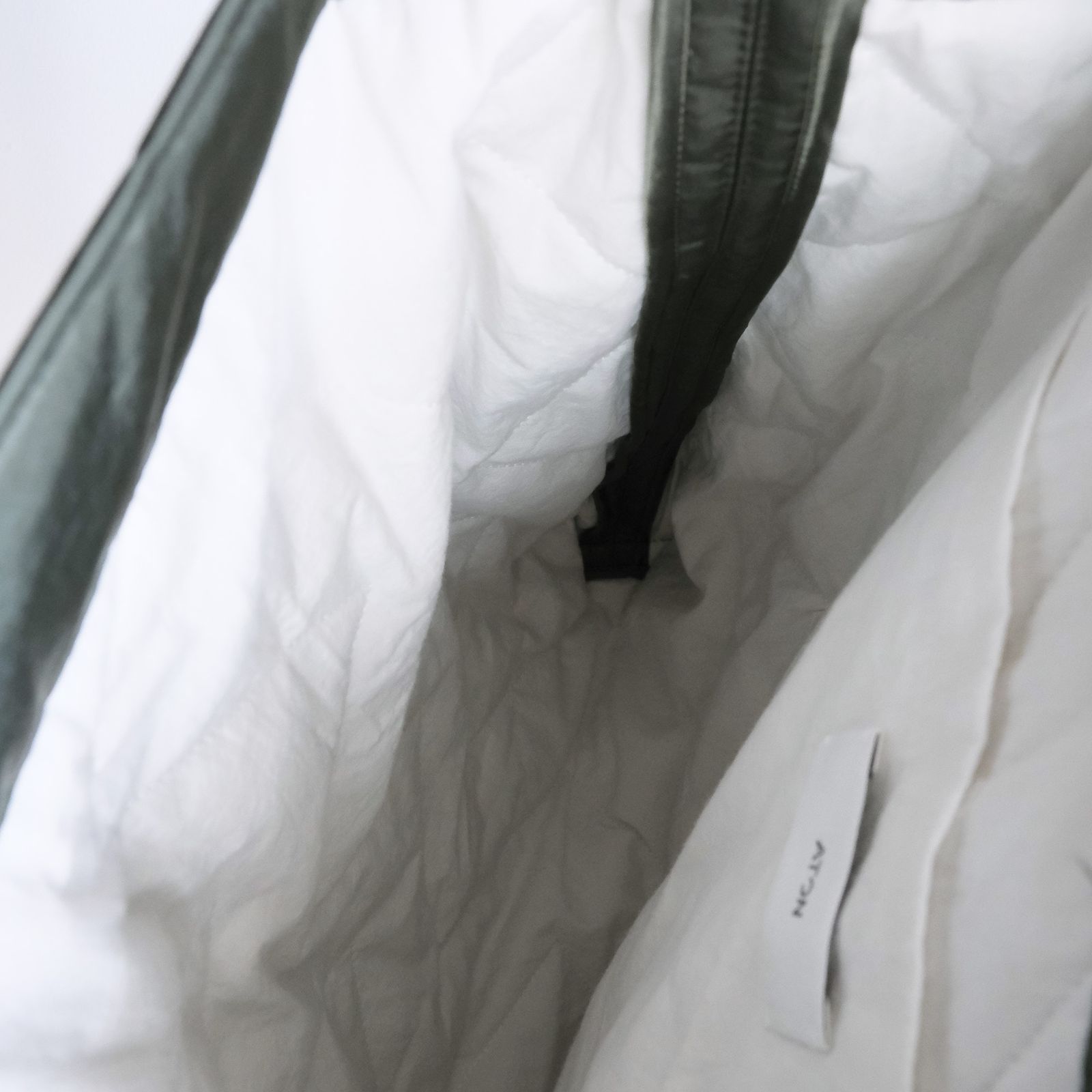 Fibril Nylon Satin Medium N BAG -バッグ-（Khaki / カーキ）