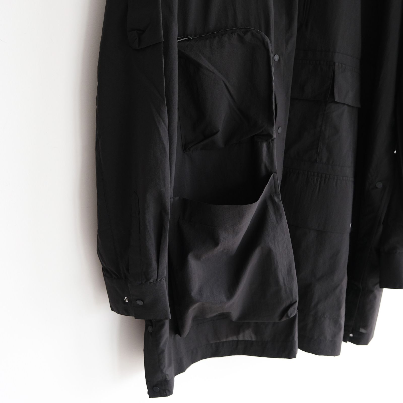 Pertex Utility Longline Shirt -シャツ-（Black / ブラック）