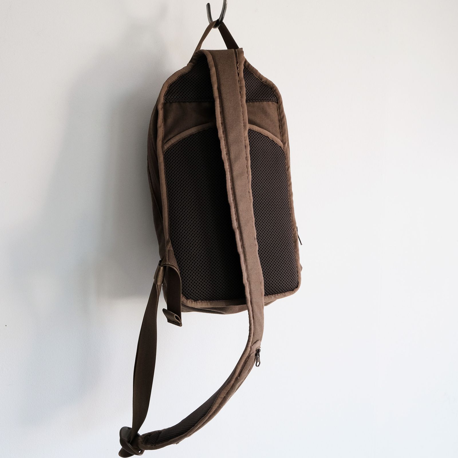 Fine Wool Saxony Medium Shoulder Bag -バッグ-（Brown / ブラウン）GU263-90428