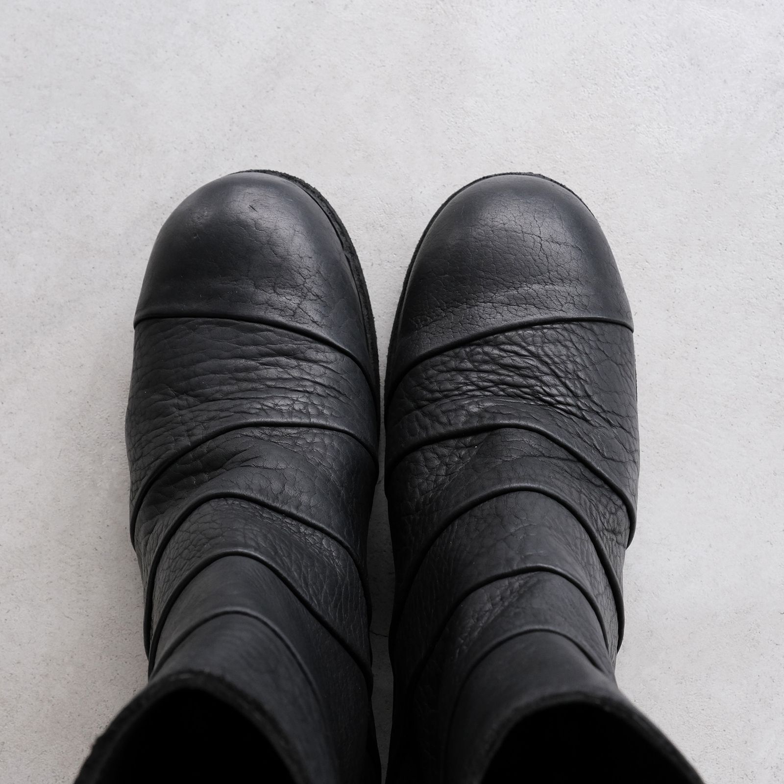367ZB Bison Full Grain Lined Folded Back Zip Boot -ブーツ-（Black / ブラック）